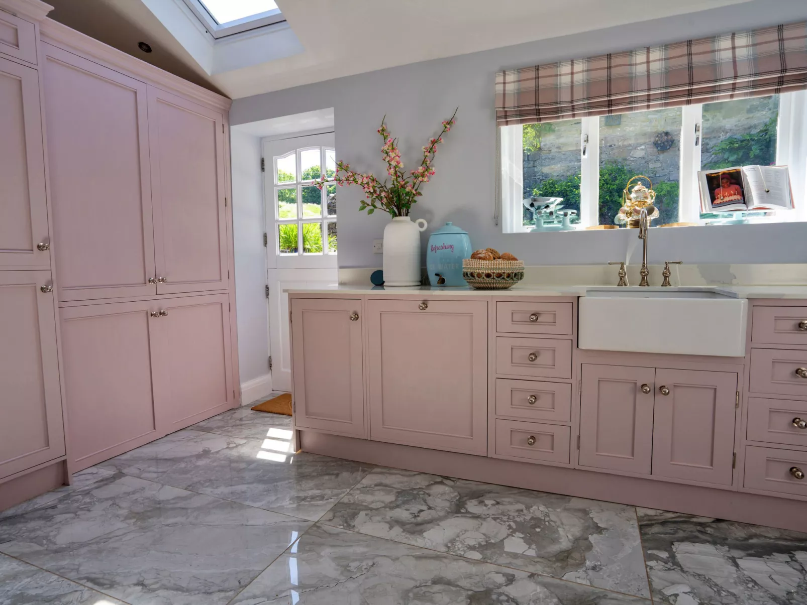 Sisu Bakewell, Limestones Cottage-Binnen