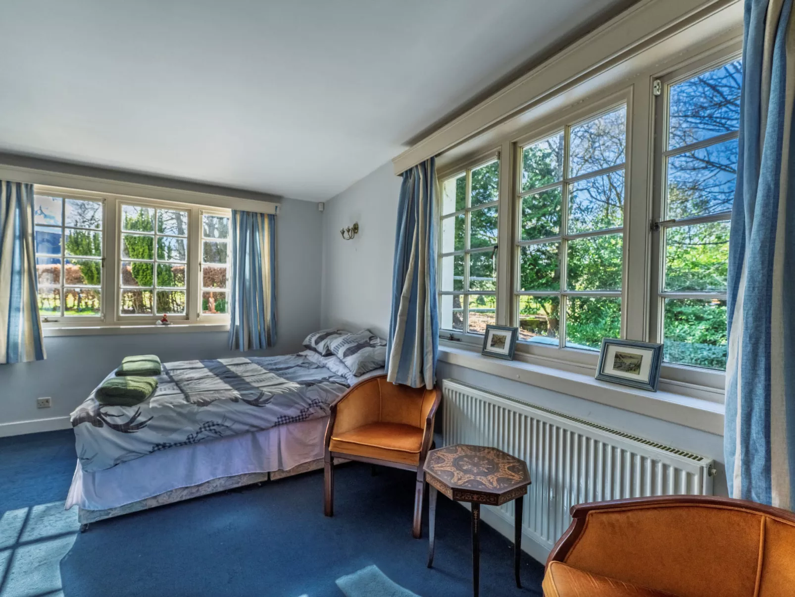 White House Retreat-Binnen