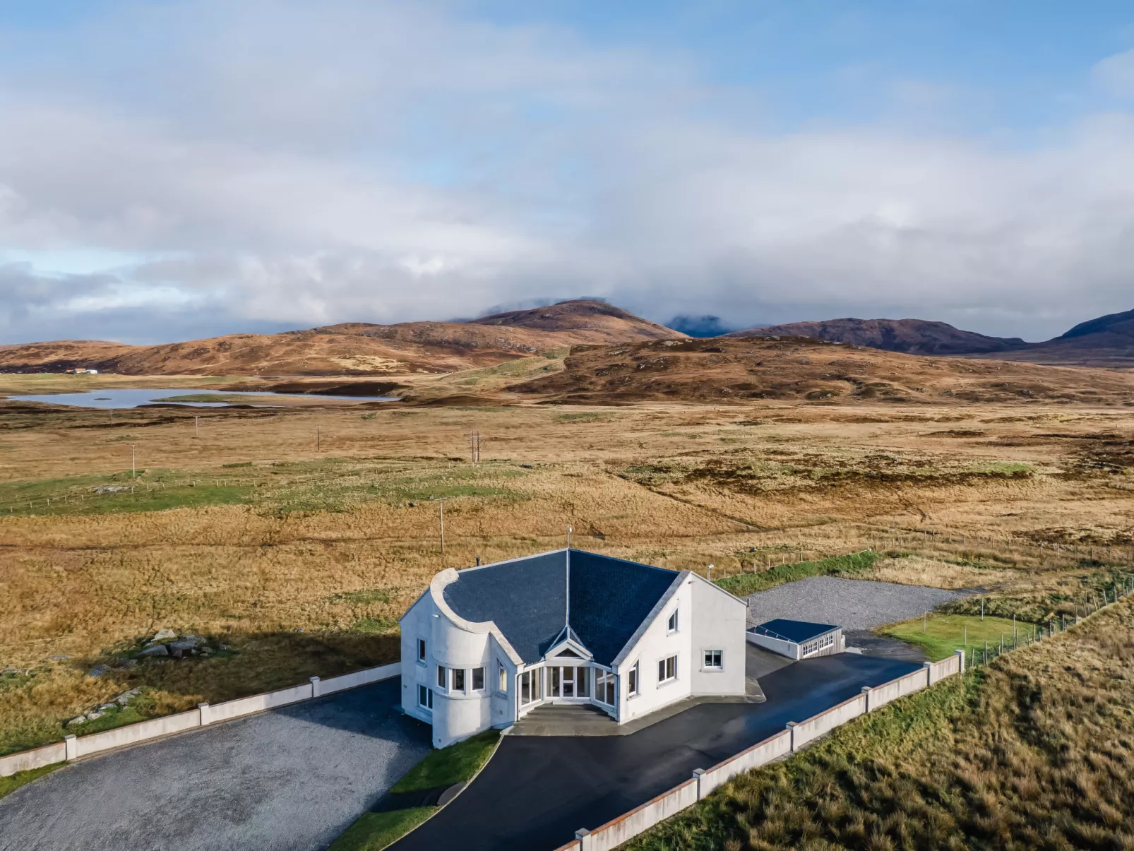 Frobost Lodge-Buiten