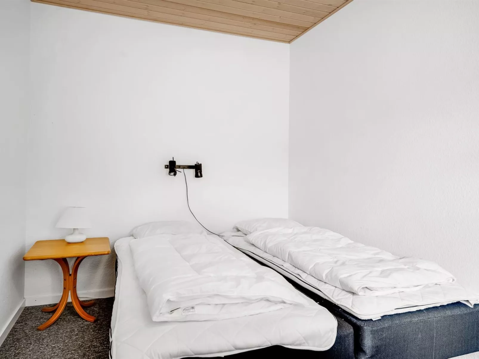 "Nette" - 2km to the fjord-Binnen