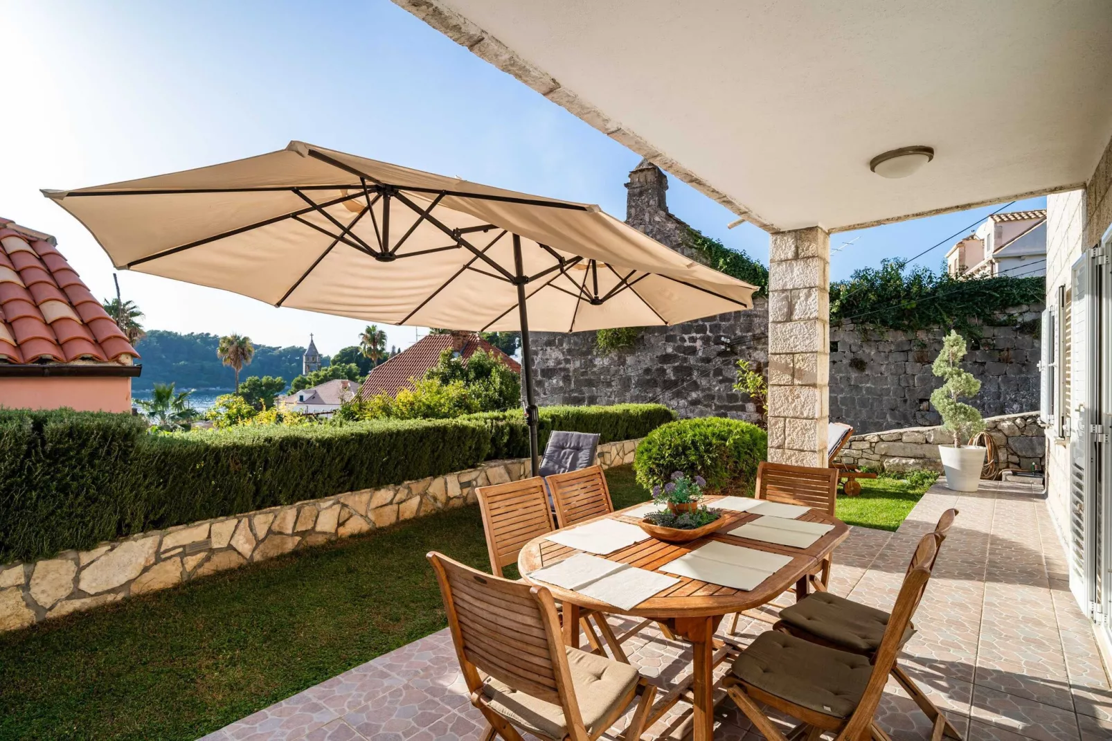 Villa Vista Old Town - Four Bedroom House with Terrace and Sea View-Terras