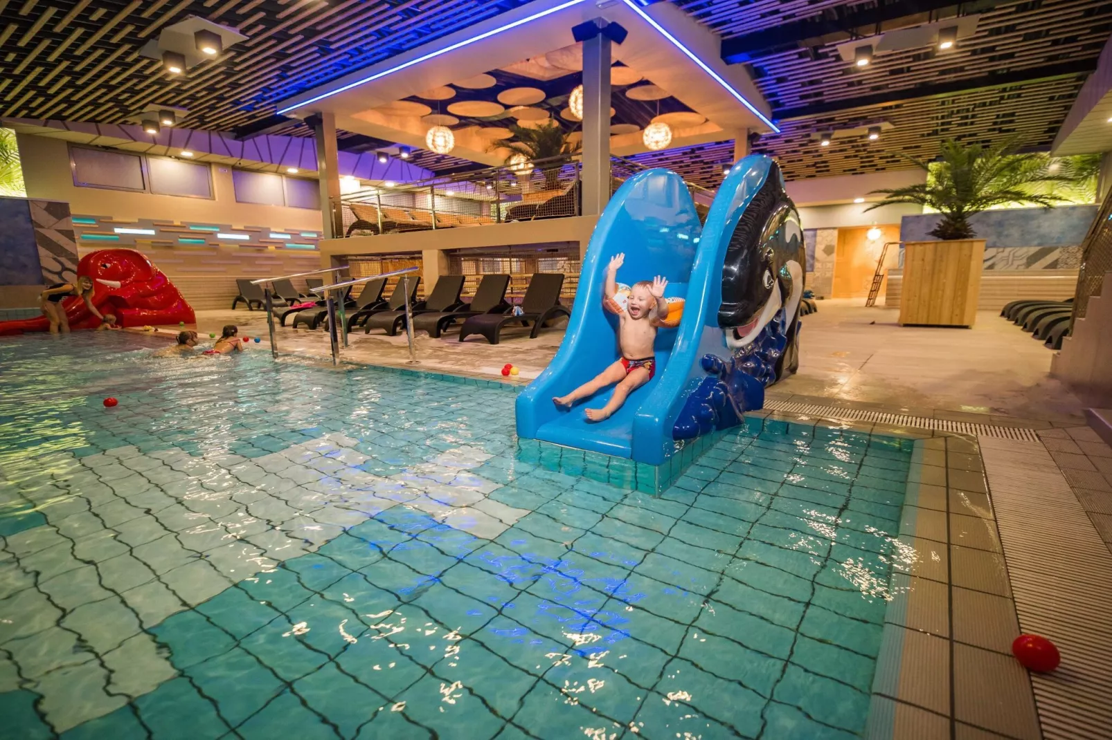 Stylish Retreat with BBQ and Modern Amenities near Terme - Three Bedroom Apartment-Zwembad