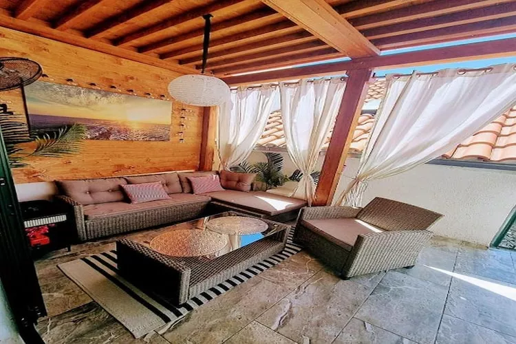 Lux apartment Mare By the Sea & Beach - Two Bedroom Apartment with Terrace-Terras