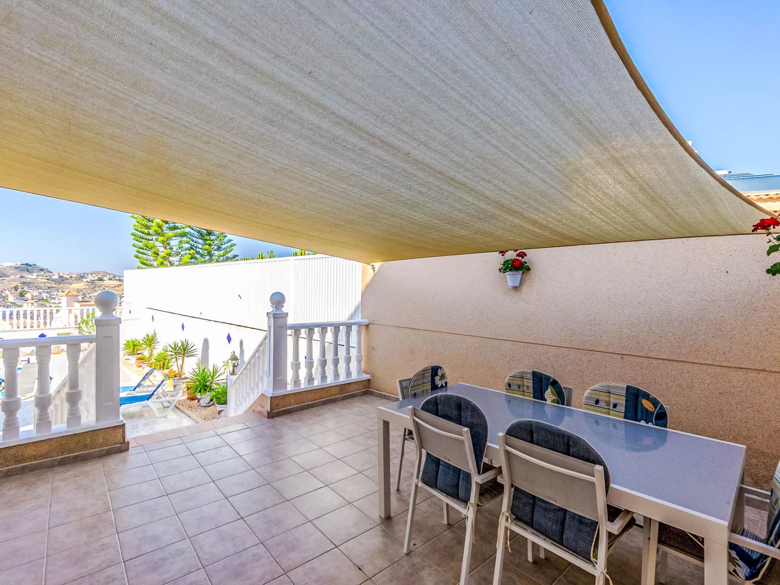 Villa Recorral-Buiten