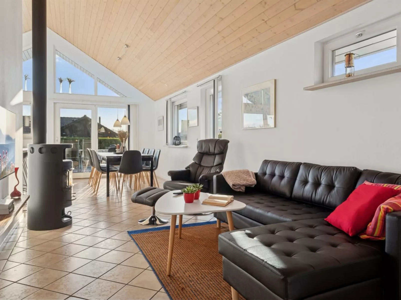 "Tajo" - 200m from the sea-Binnen