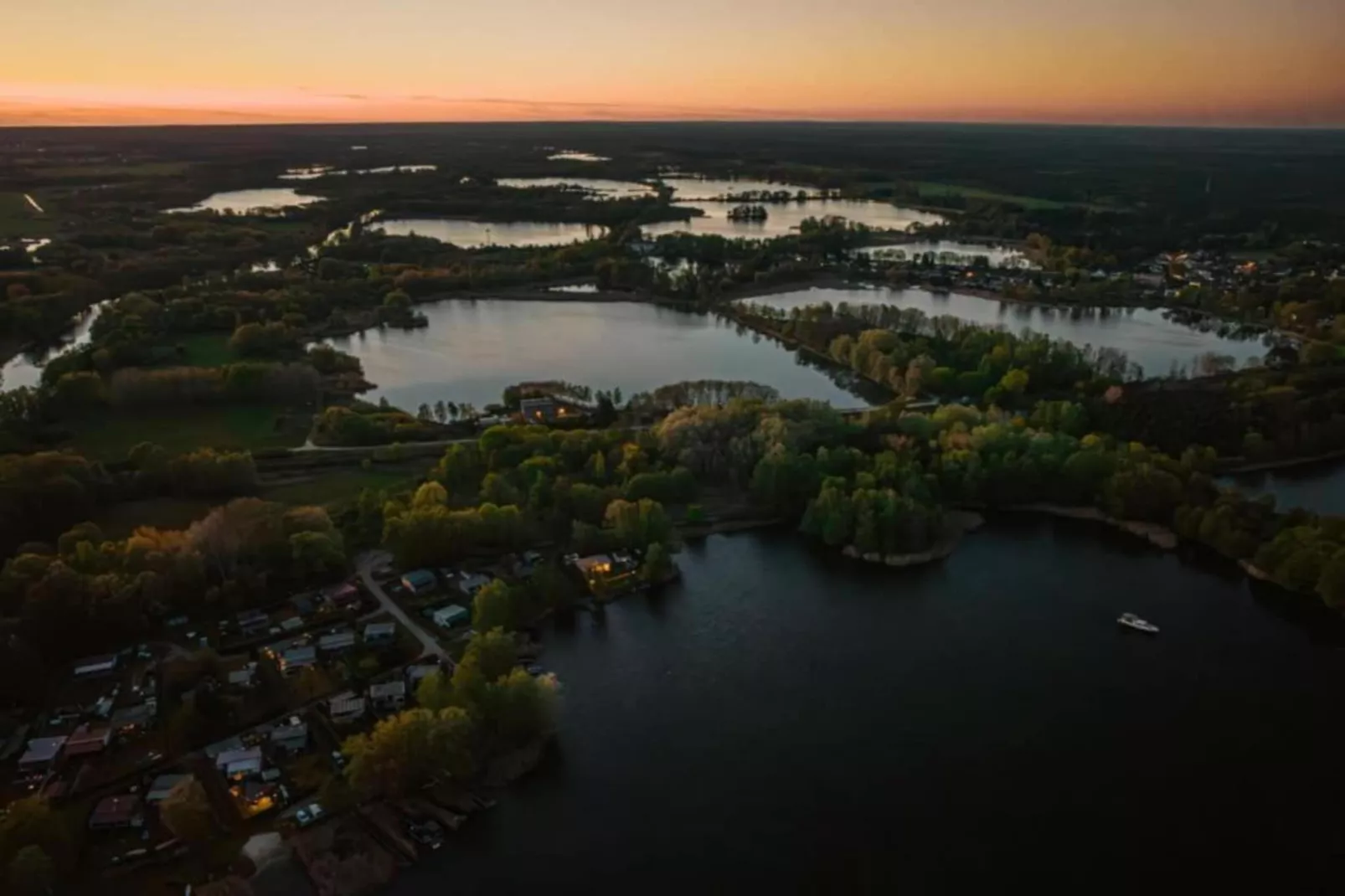 Hausboot in Zehdenick-Gebieden zomer 20km