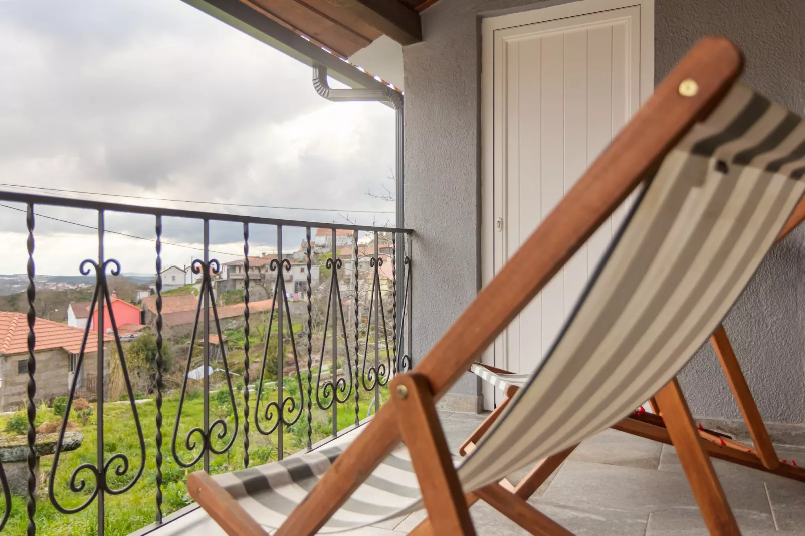 Abrigo do Mezio - Country House-Terrasbalkon