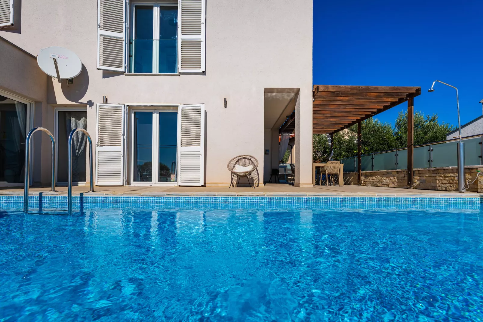 Sea view Villa Anpero-Zwembad