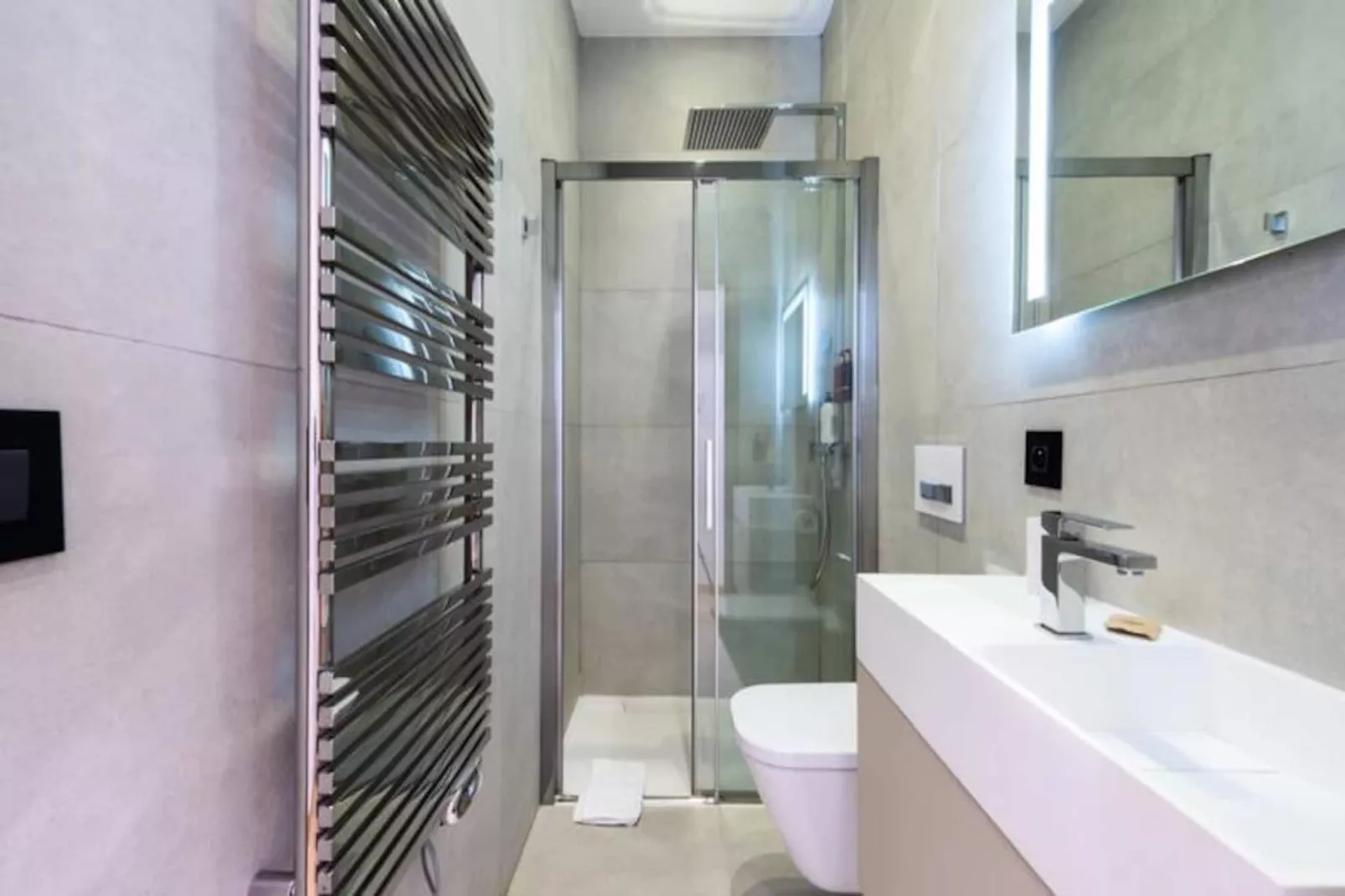 Résidence Duplex 145m² Terrasse Et Ascenseur Privé-Niet-getagd