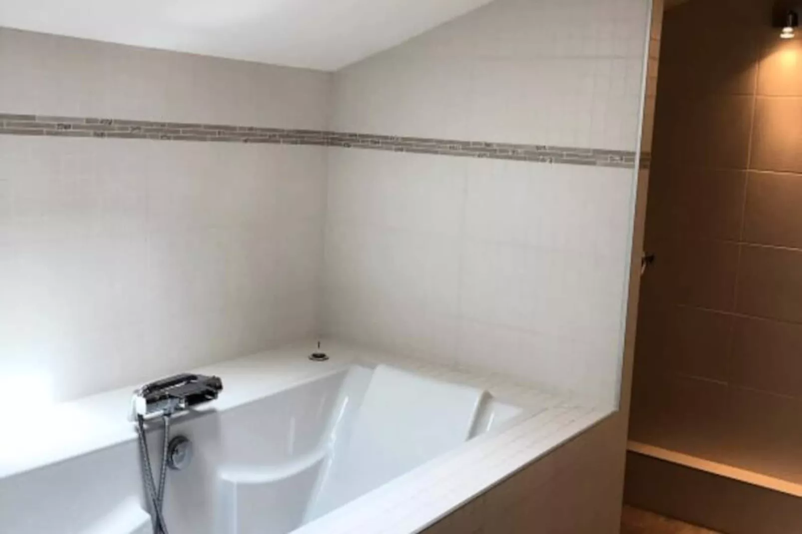 Belle Et Spacieuse Villa - Piscine - Jardin-Niet-getagd