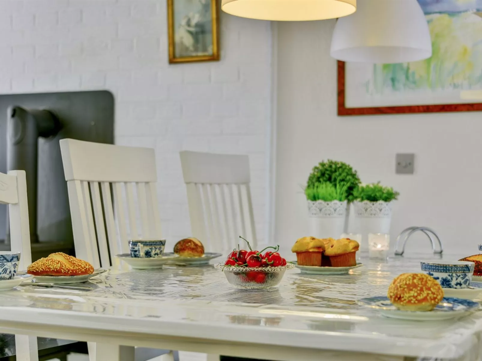 "Deik" - 2km to the fjord-Binnen