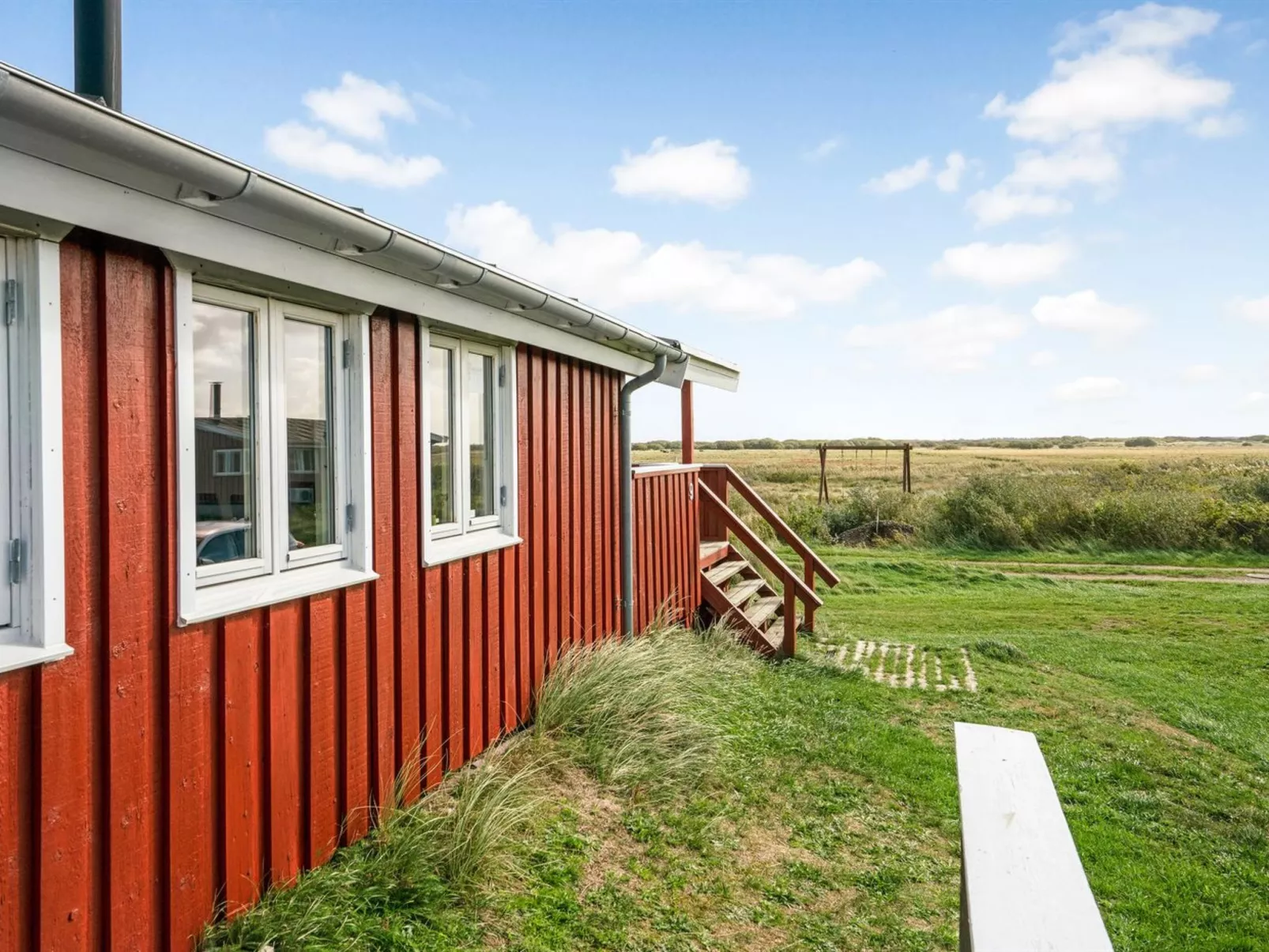 "Mortensen" - 350m from the sea-Buiten