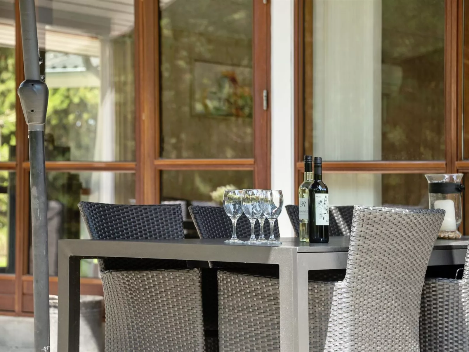 "Jonas" - 2.4km from the sea-Buiten