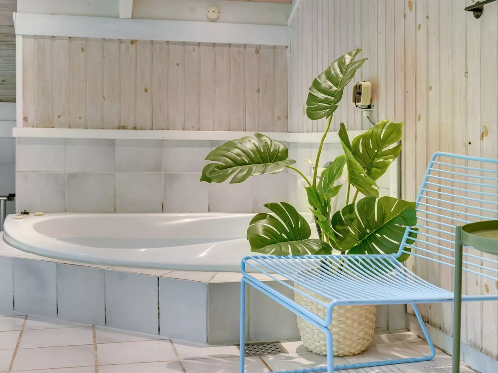 "Lovis" - 600m from the sea-Binnen