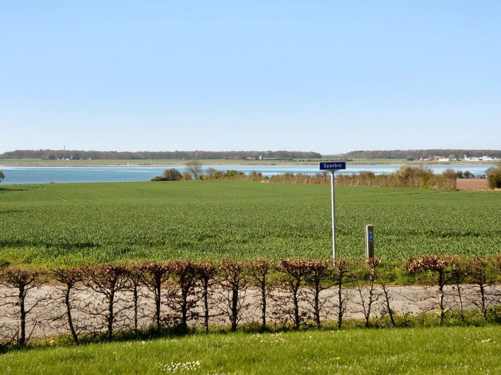 "Ermelinda" - 900m to the fjord-Buiten