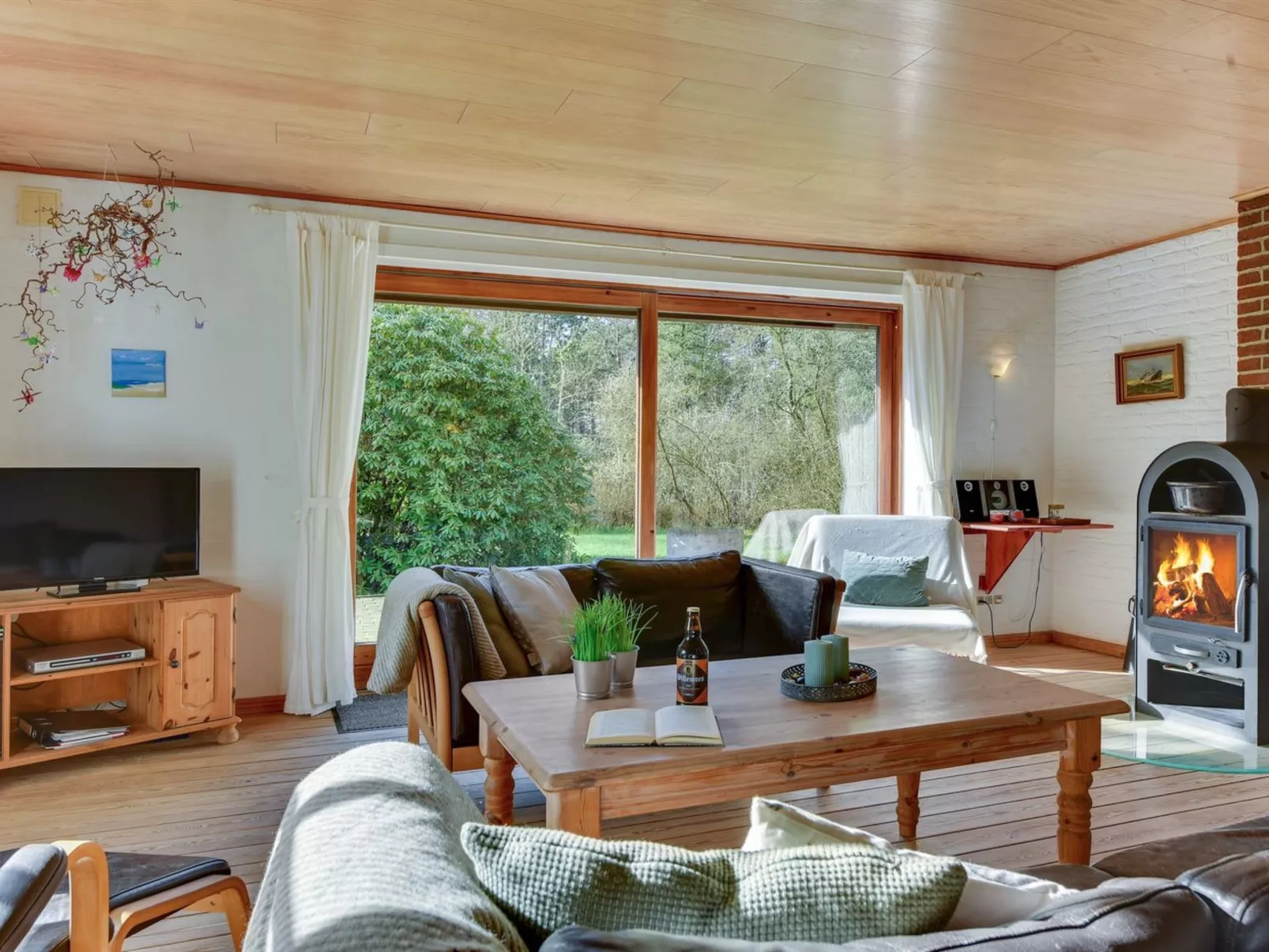 "Iiro" - 2.5km from the sea-Binnen