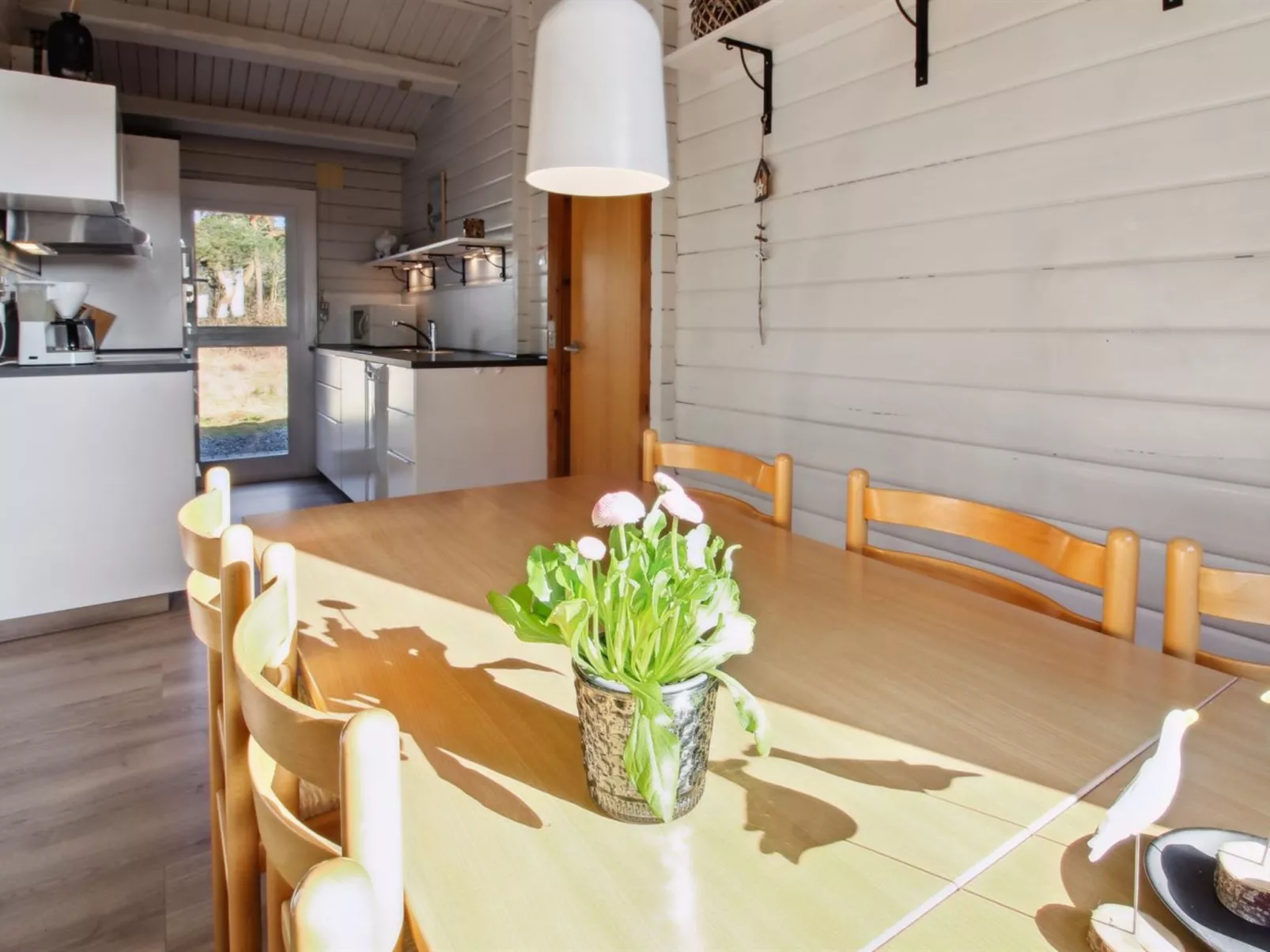 "Herborg" - 1km from the sea-Binnen