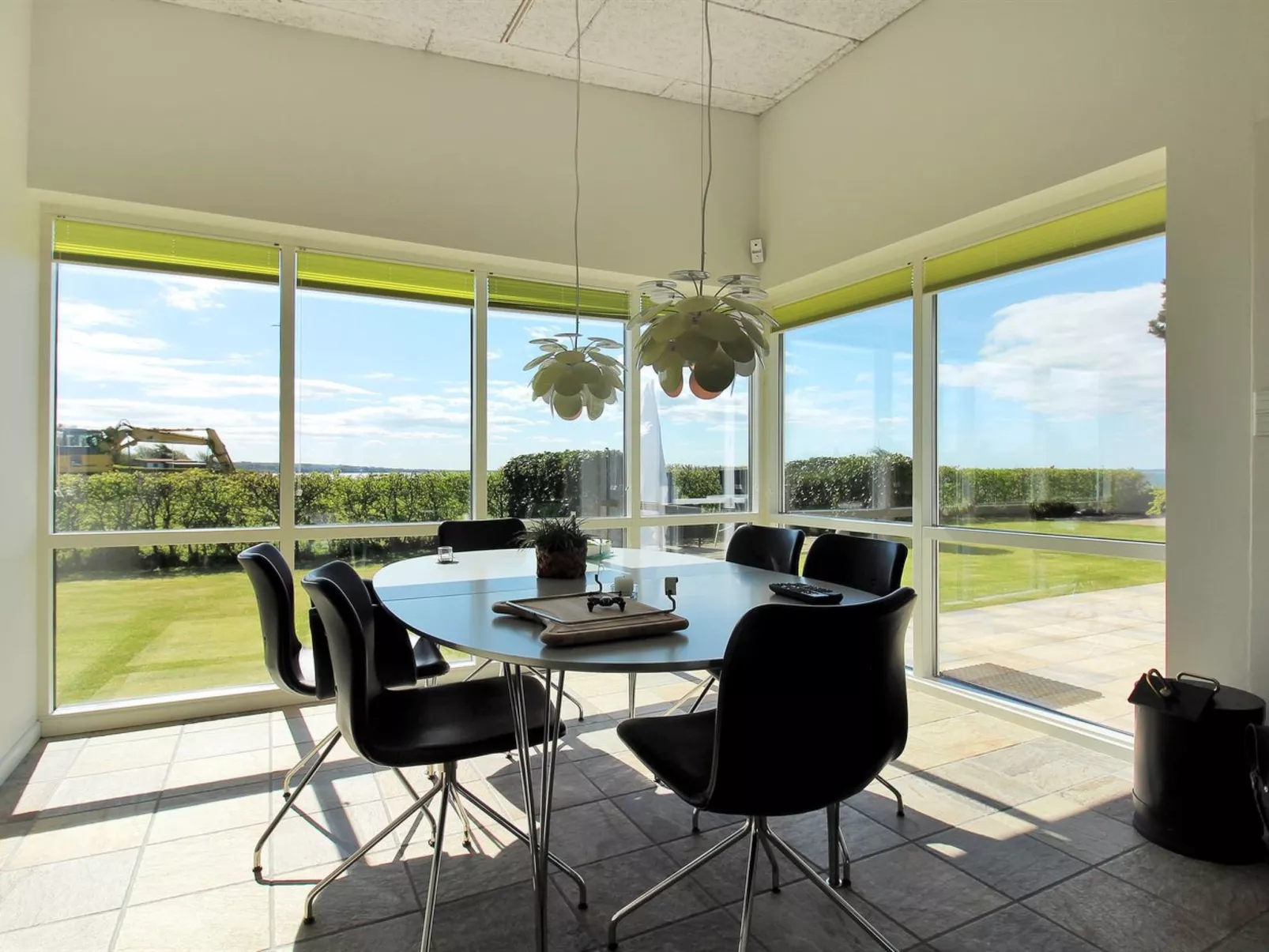 "Amia" - 20m from the sea-Binnen