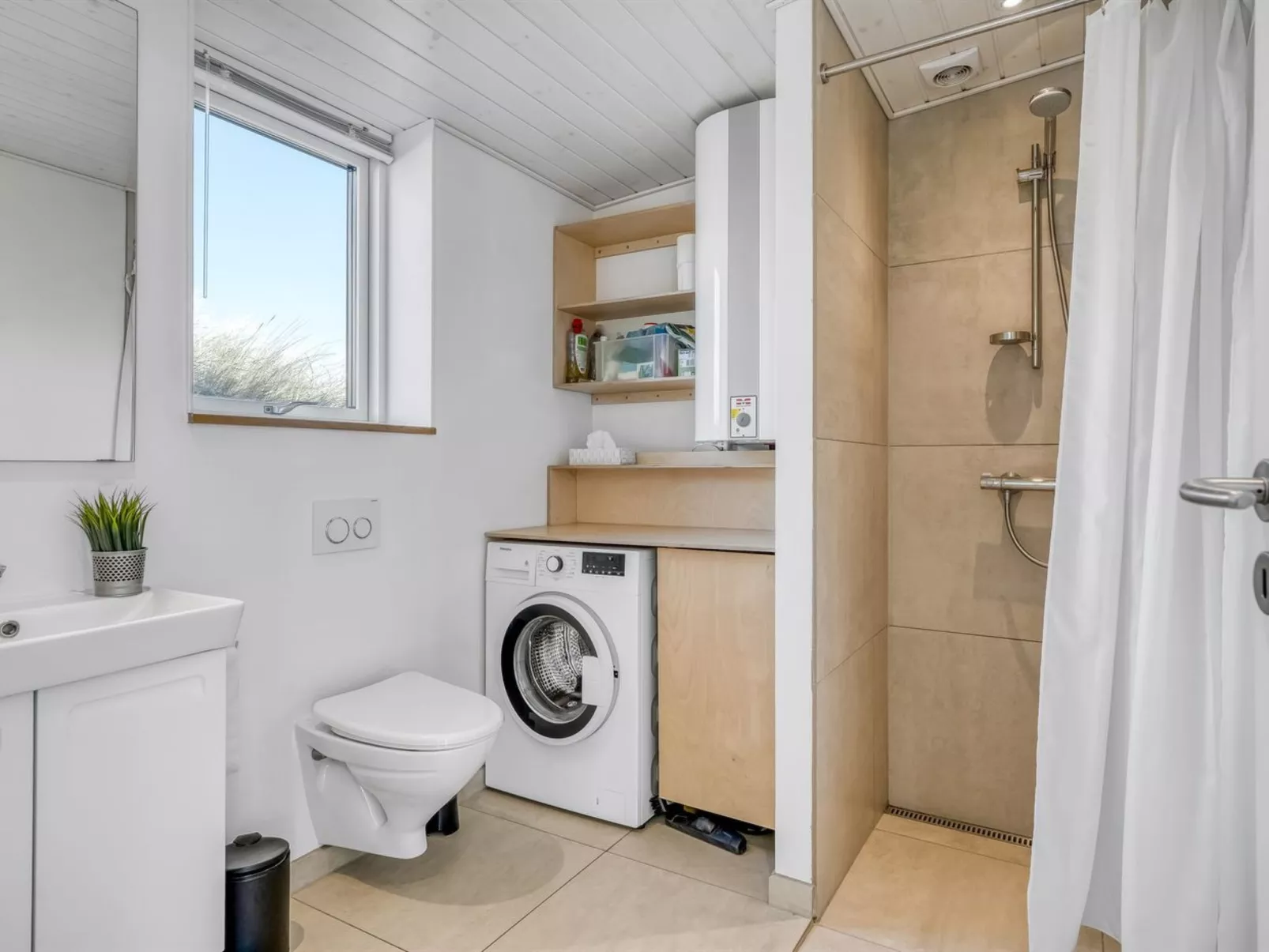 "Ginne" - 125m from the sea-Binnen