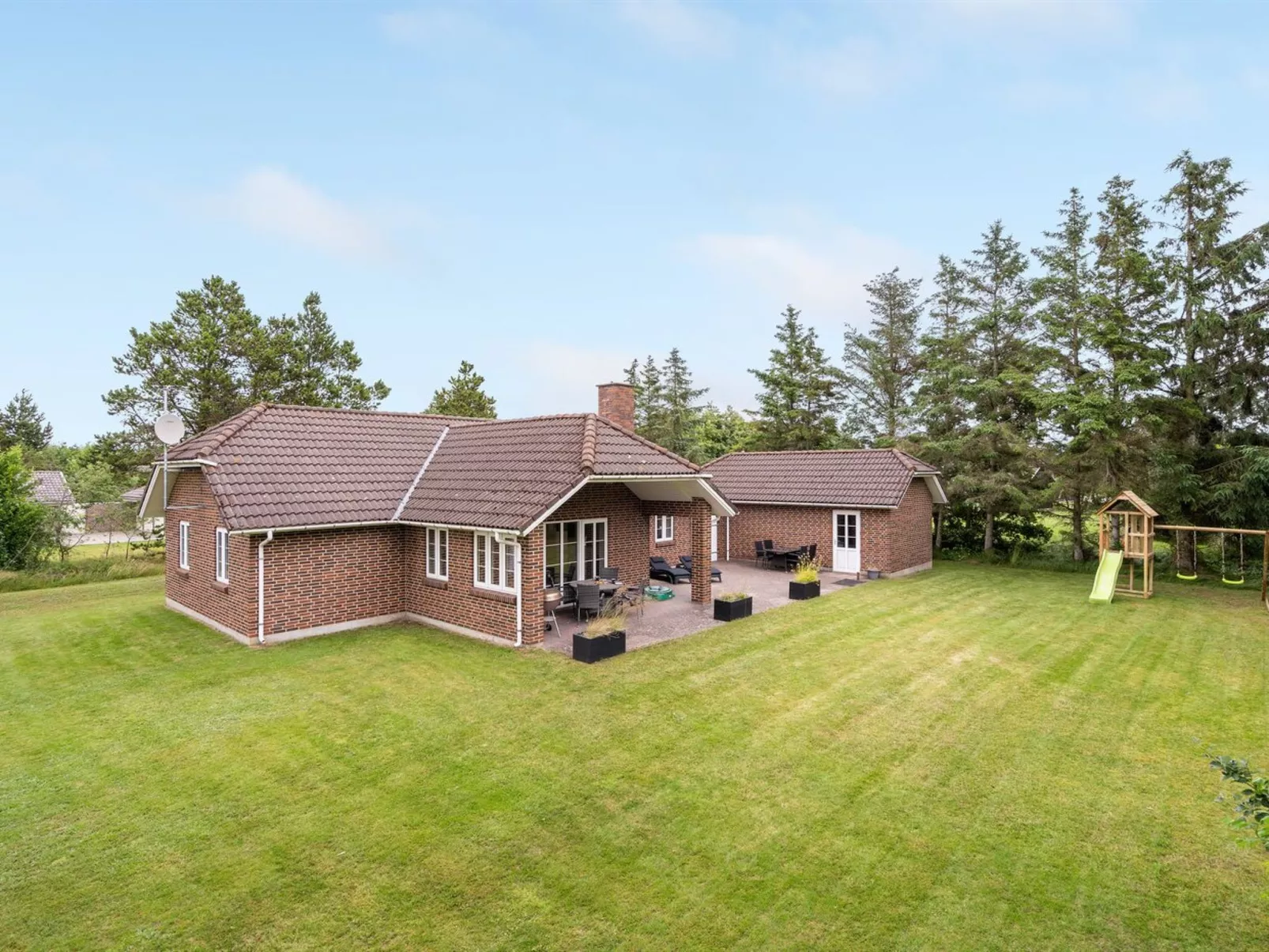 "Hjalmsvider" - 1km from the sea-Buiten