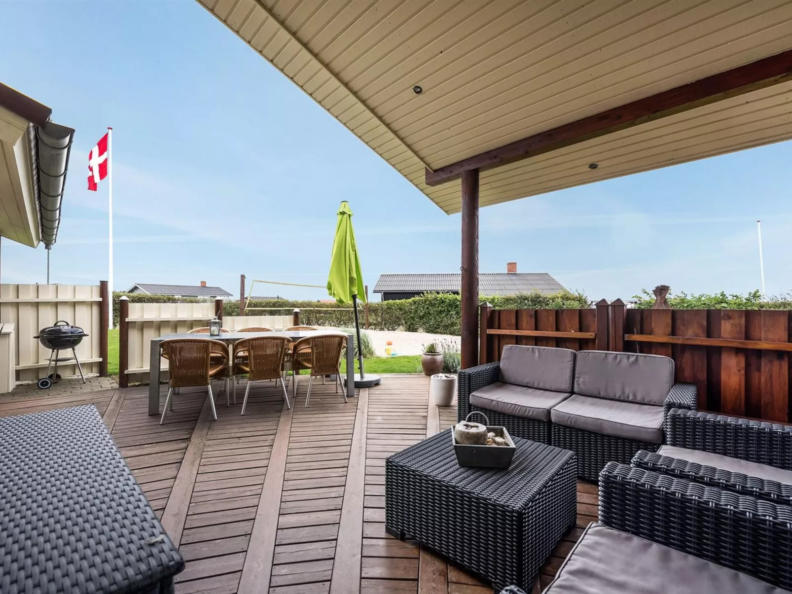 "Mervi" - 300m to the fjord-Buiten