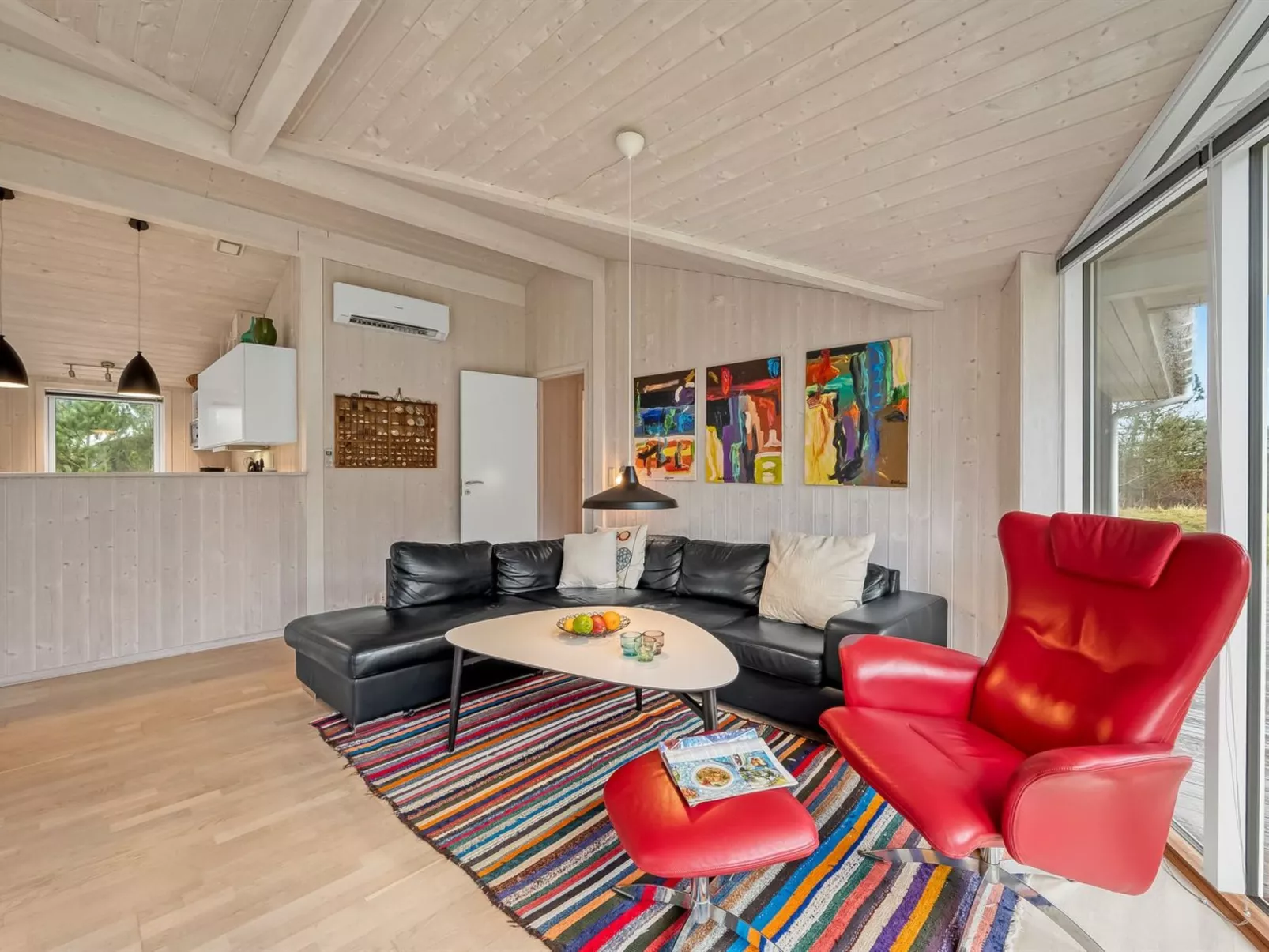 "Helen" - 500m to the fjord-Binnen