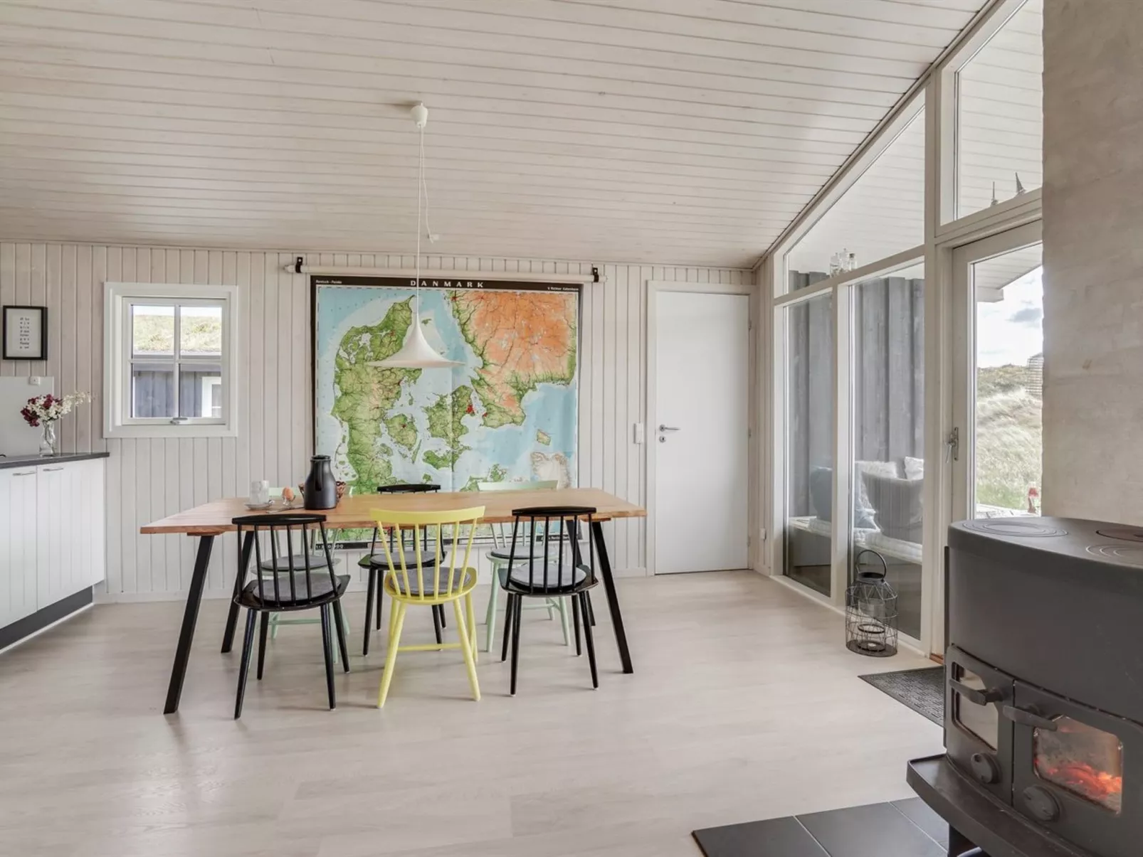 "Driss" - 500m from the sea-Binnen