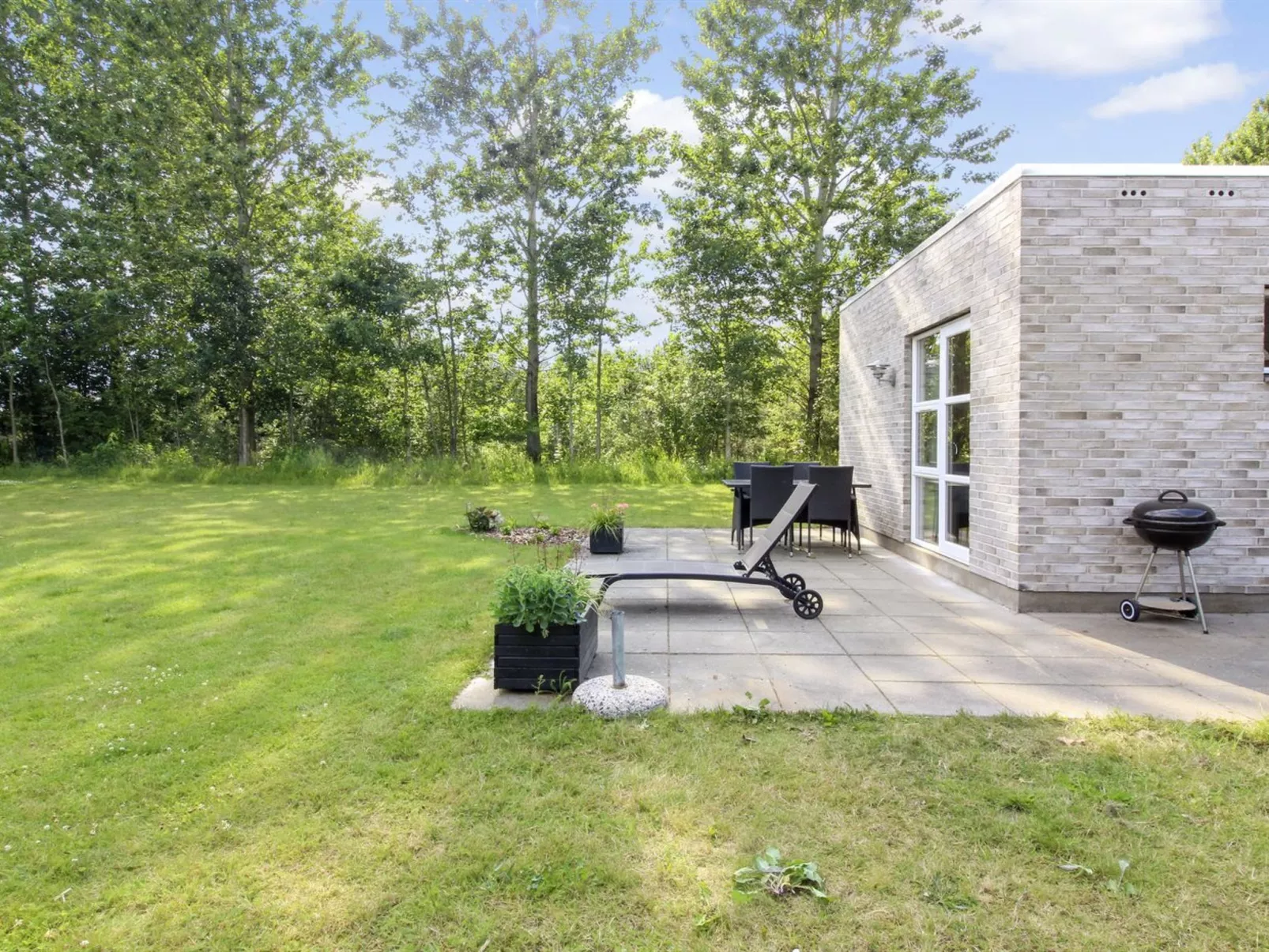 "Jarven" - 500m to the fjord-Buiten