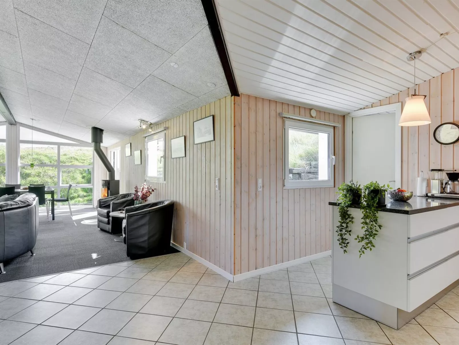 "Jess" -  from the sea-Binnen