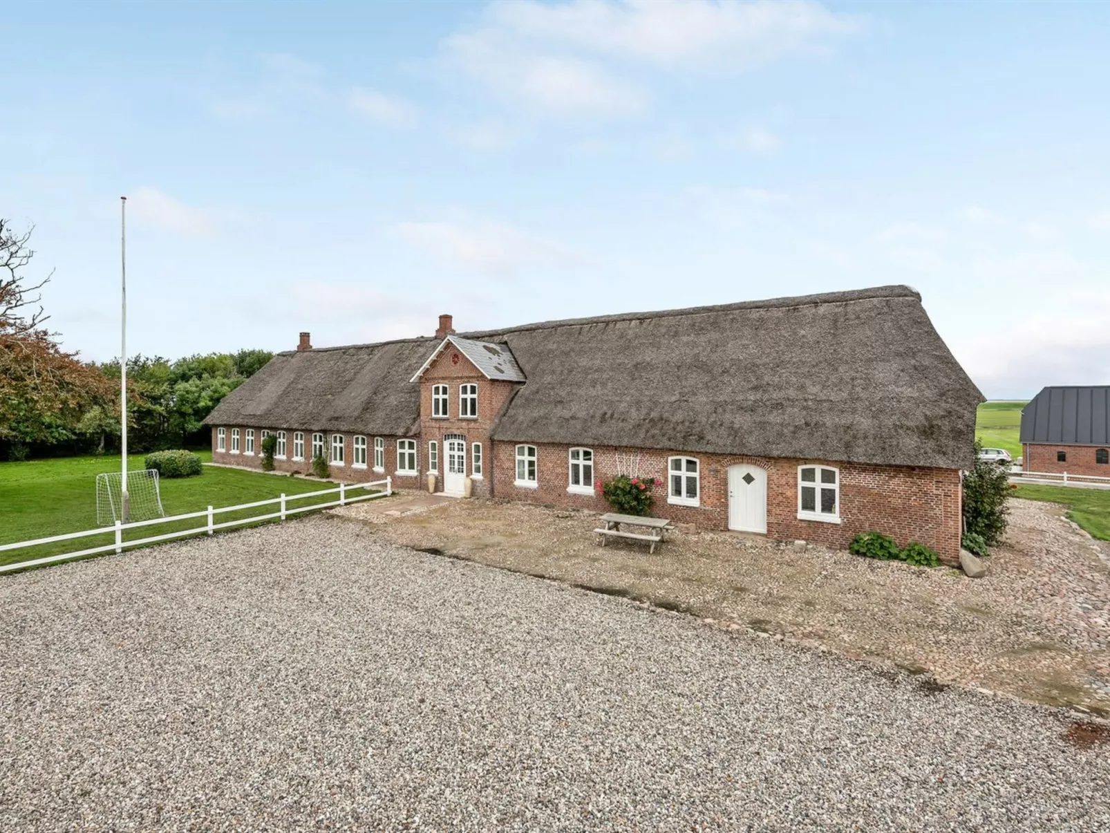 "Tilla" - 600m from the sea-Buiten