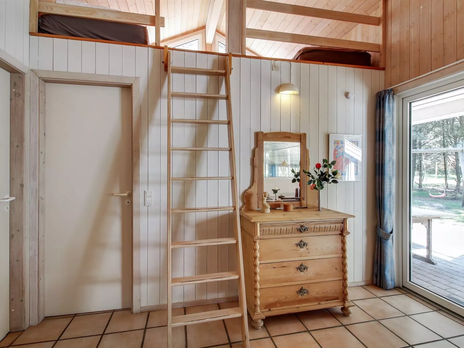 "Luciane" - 2.5km from the sea-Binnen