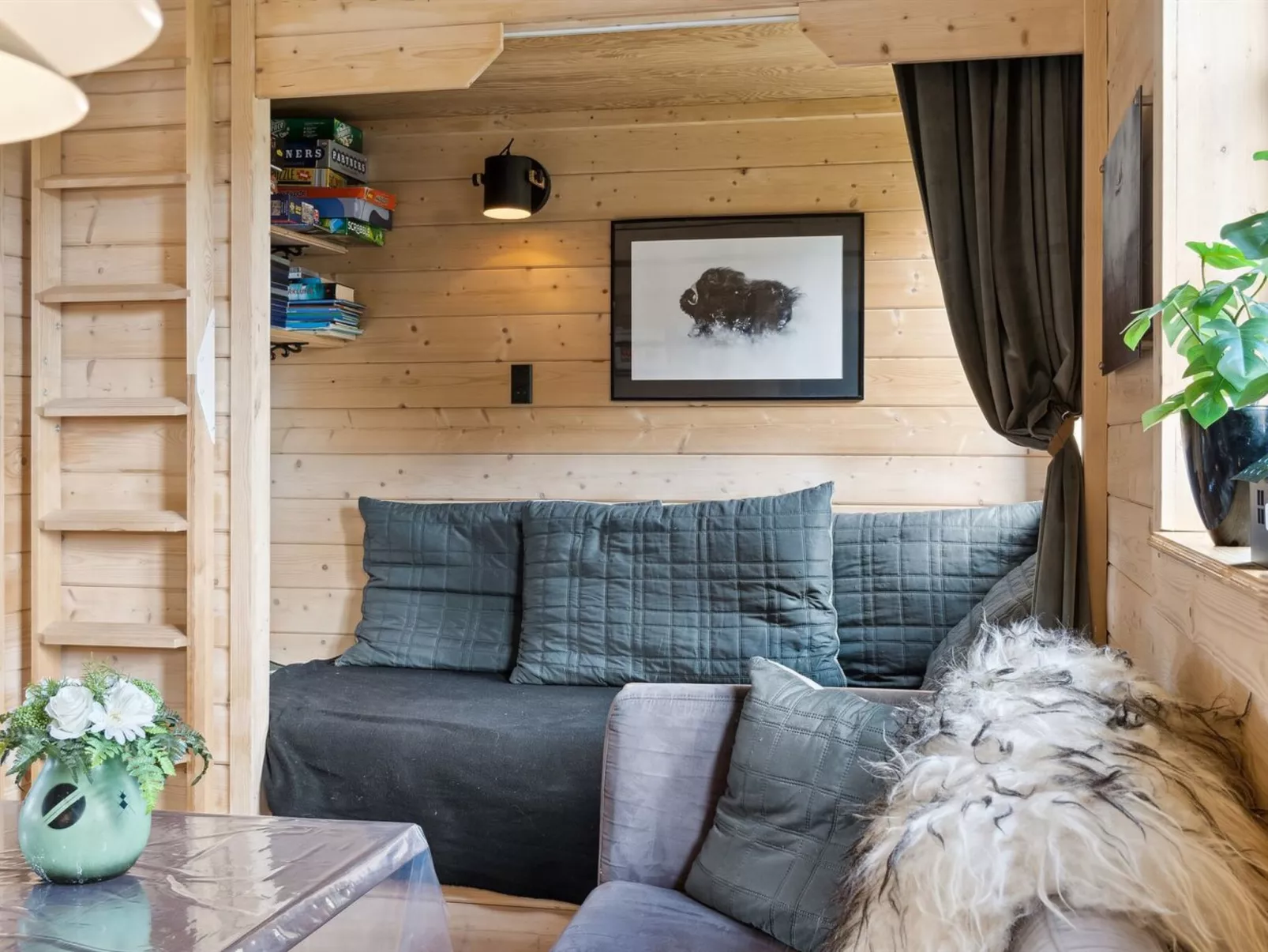 "Vicktoria" - 1.5km from the sea-Binnen