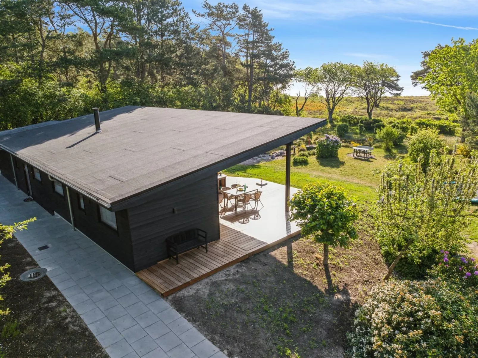 "Toska" - 100m to the fjord-Buiten