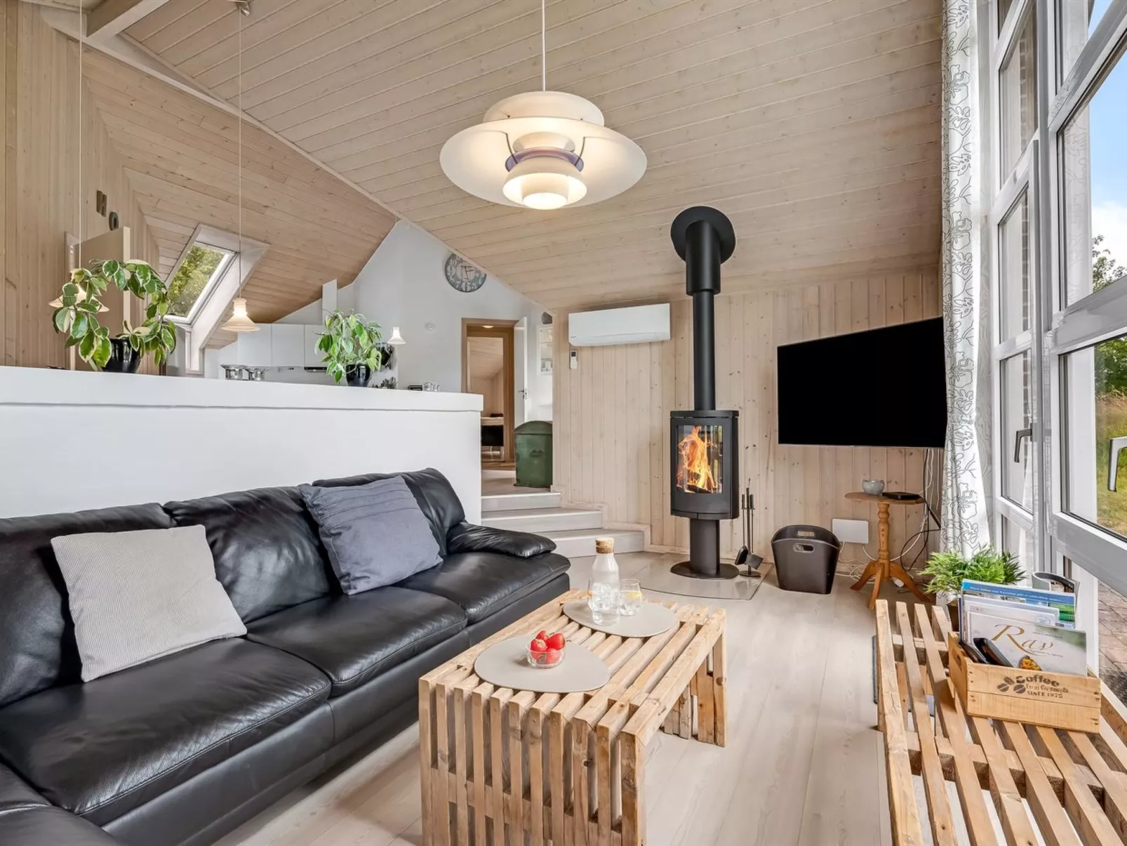 "Annlis" - 4km from the sea-Binnen