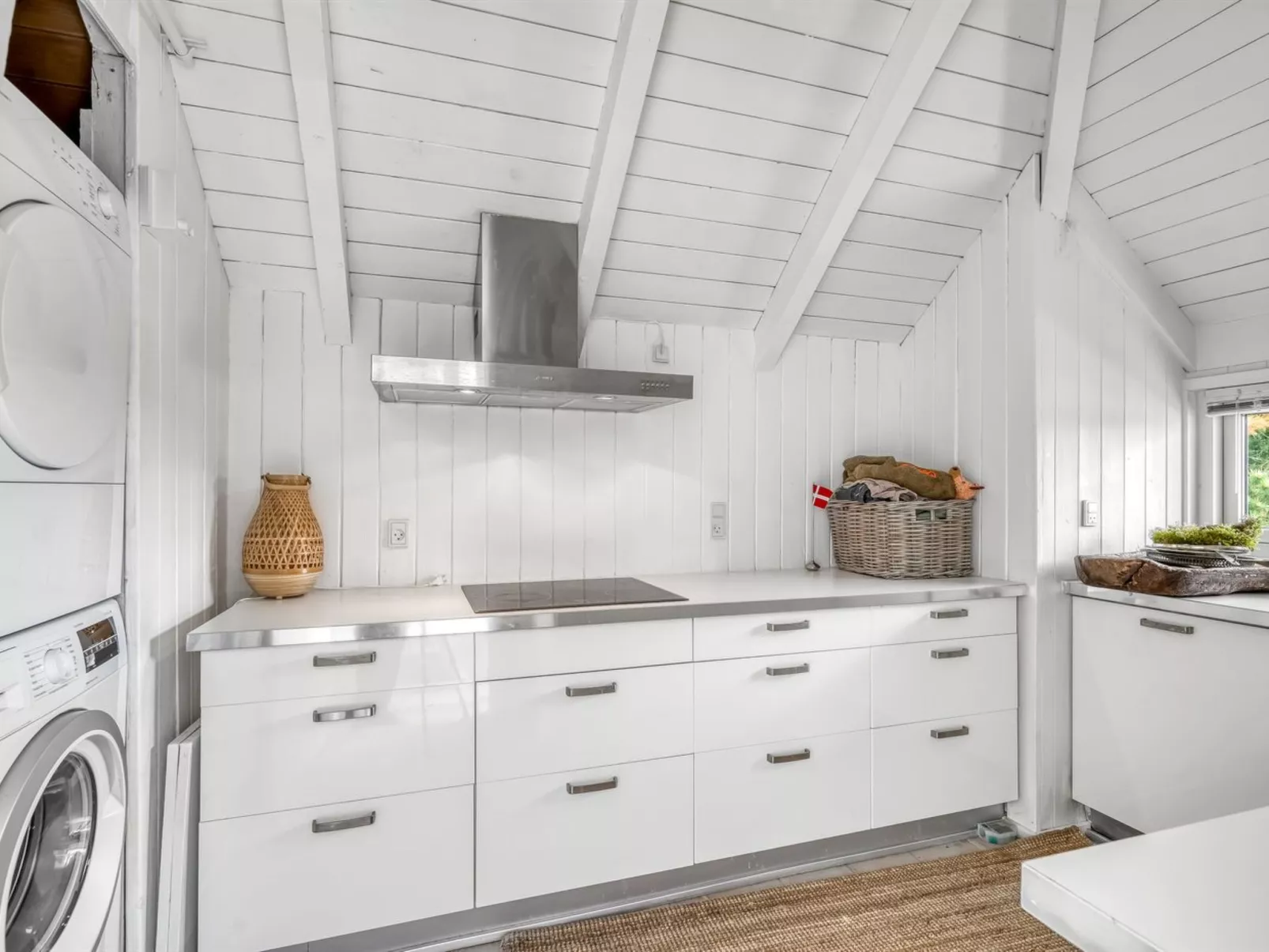 "Verner" - 900m from the sea-Binnen