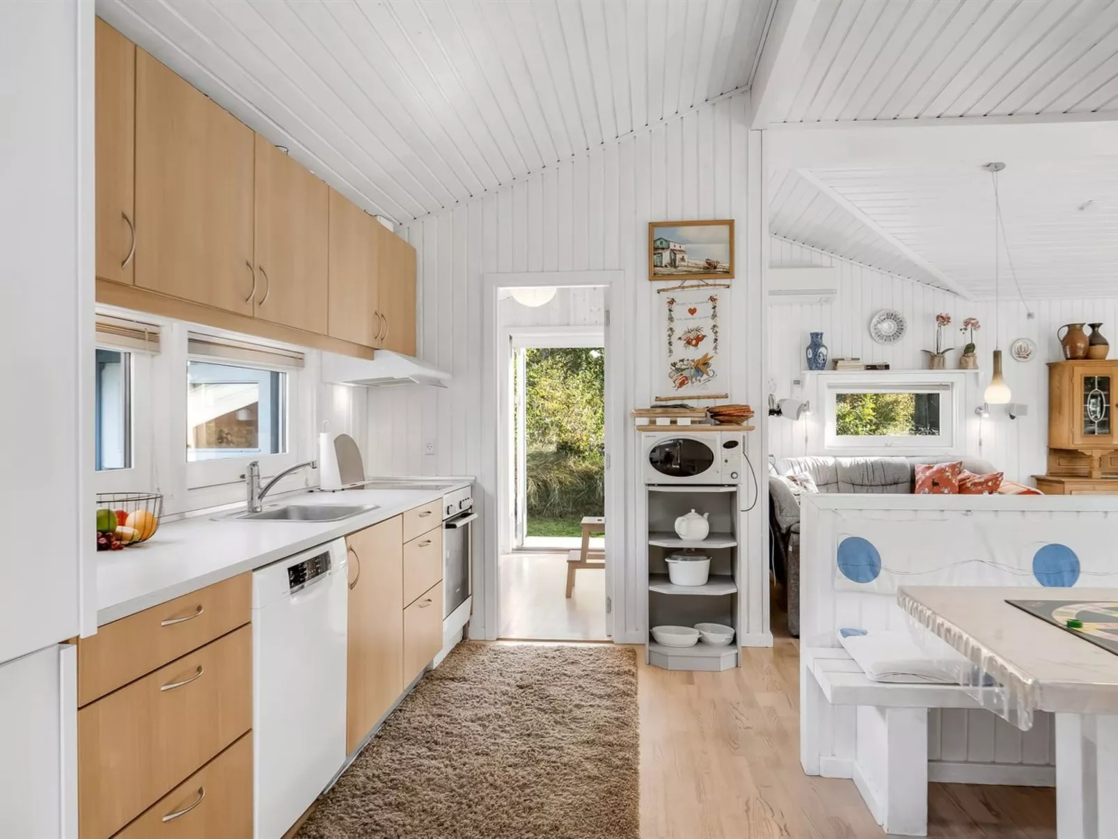 "Amai" - 100m from the sea-Binnen