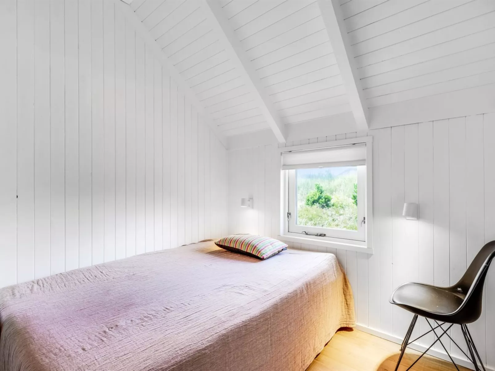 "Pihla" - 1.1km from the sea-Binnen