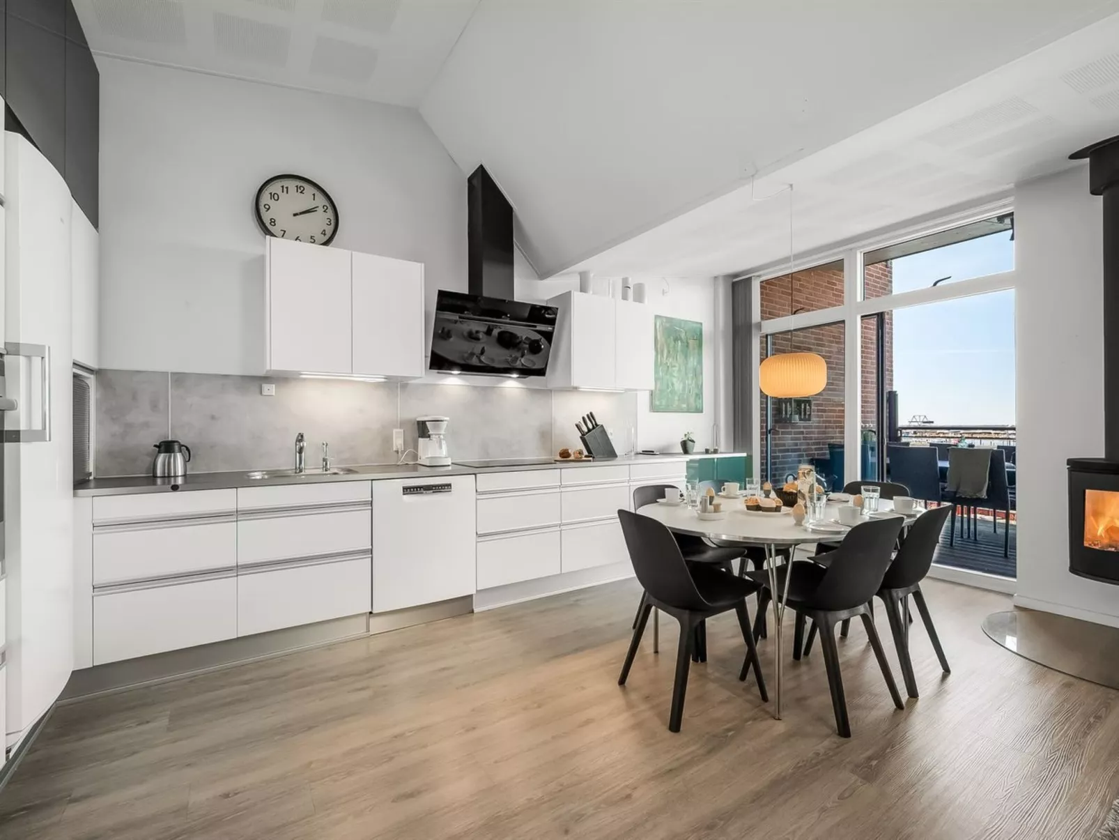 "Gustav" - 100m to the fjord-Binnen