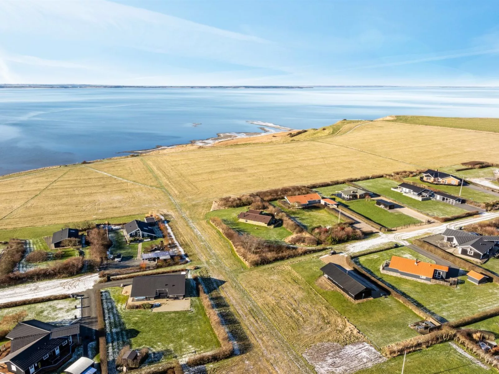 "Nikolce" - 300m to the fjord-Buiten