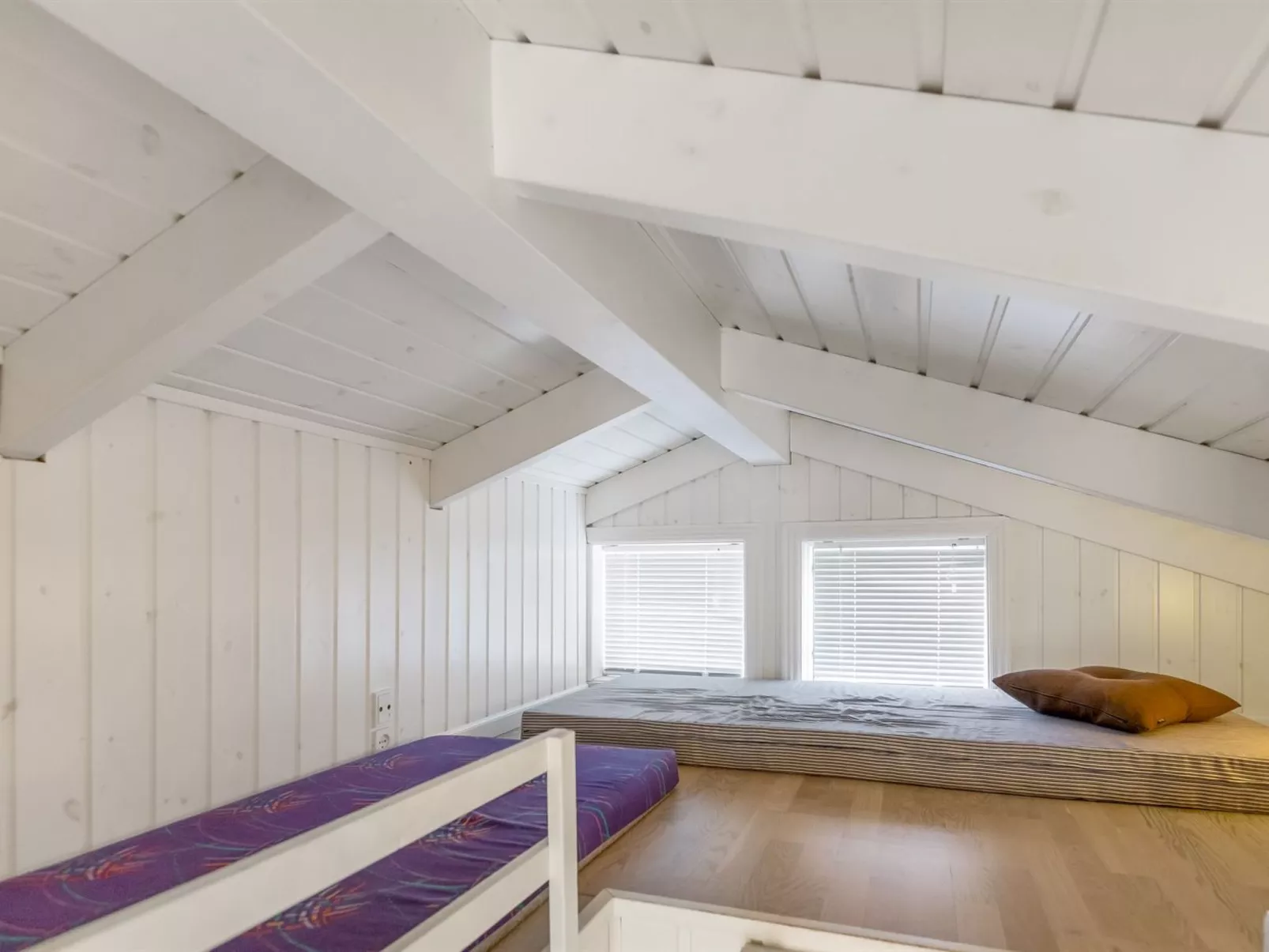 "Withger" - 20m from the sea-Binnen