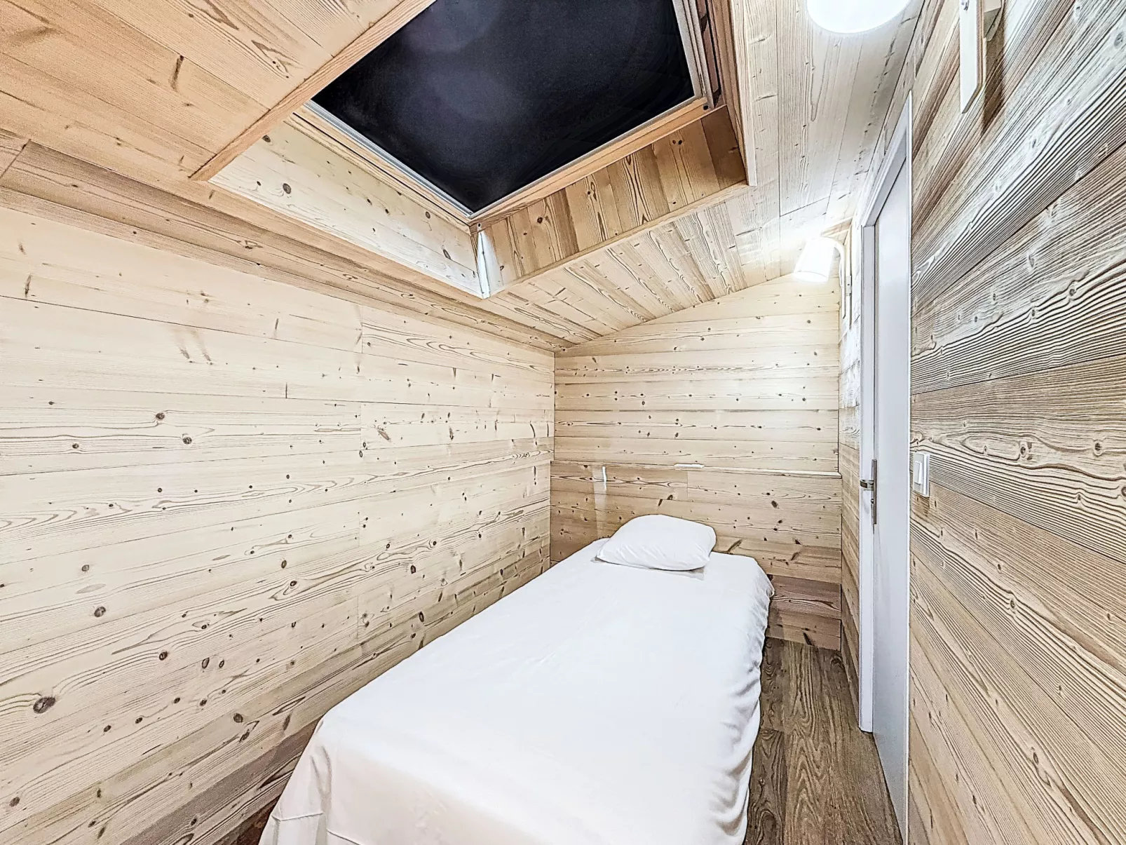 Chalet La Bergerie-Binnen