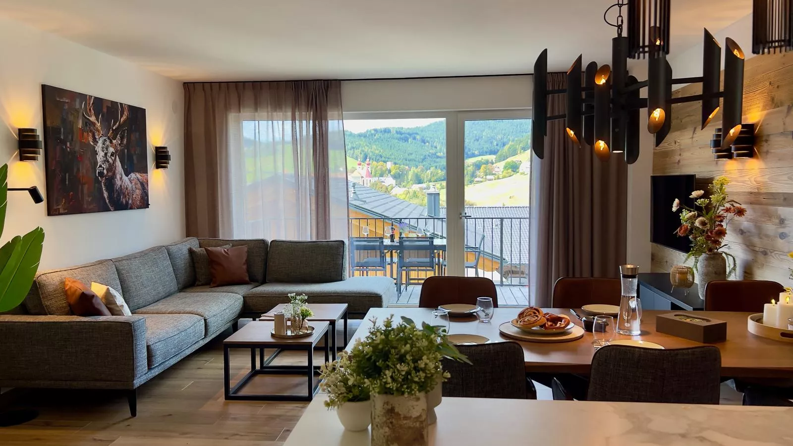 Grebenzen Lodge Starnberg 60A-Eetkamer