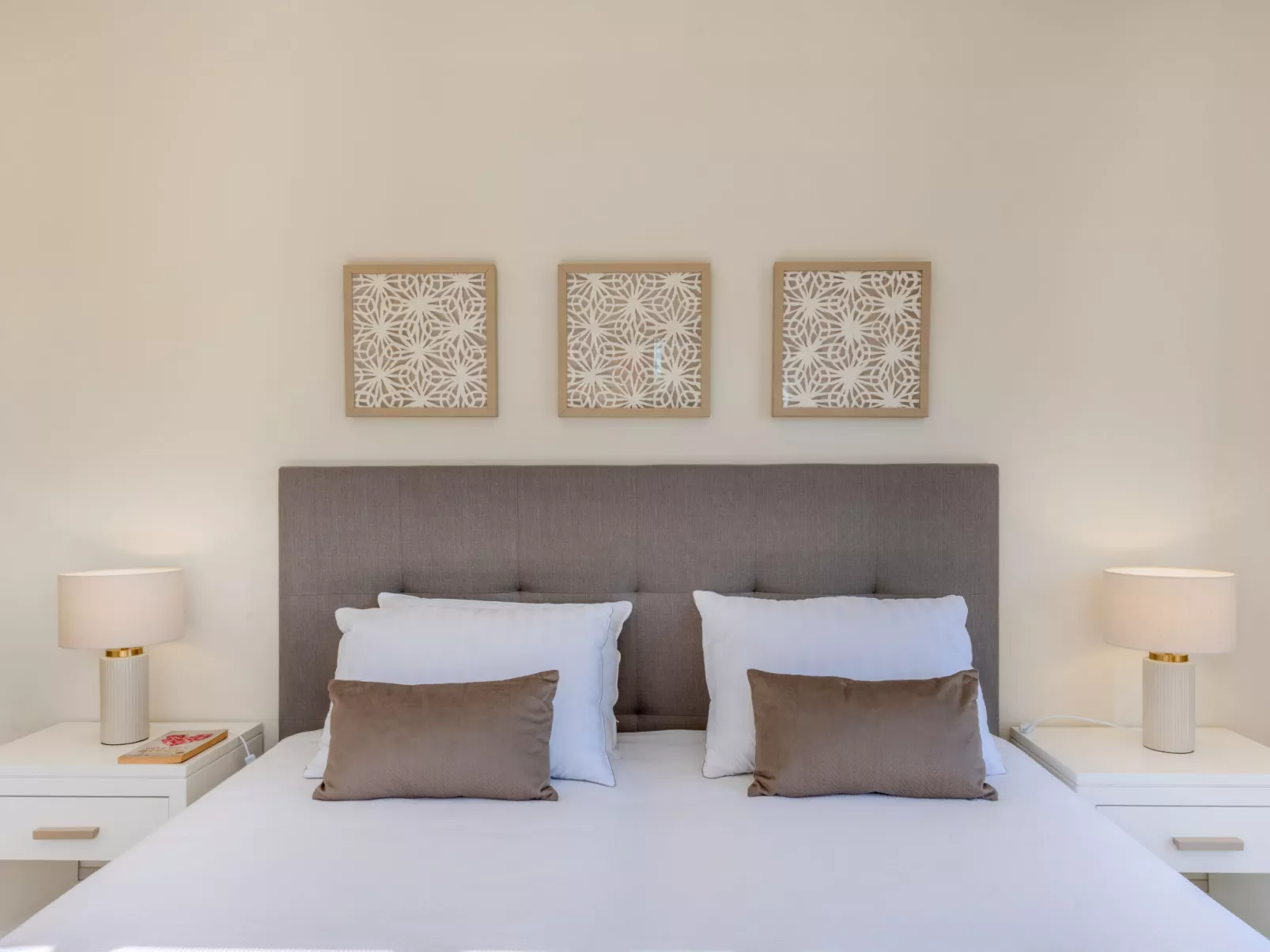 Pine Hills Diadema-Binnen