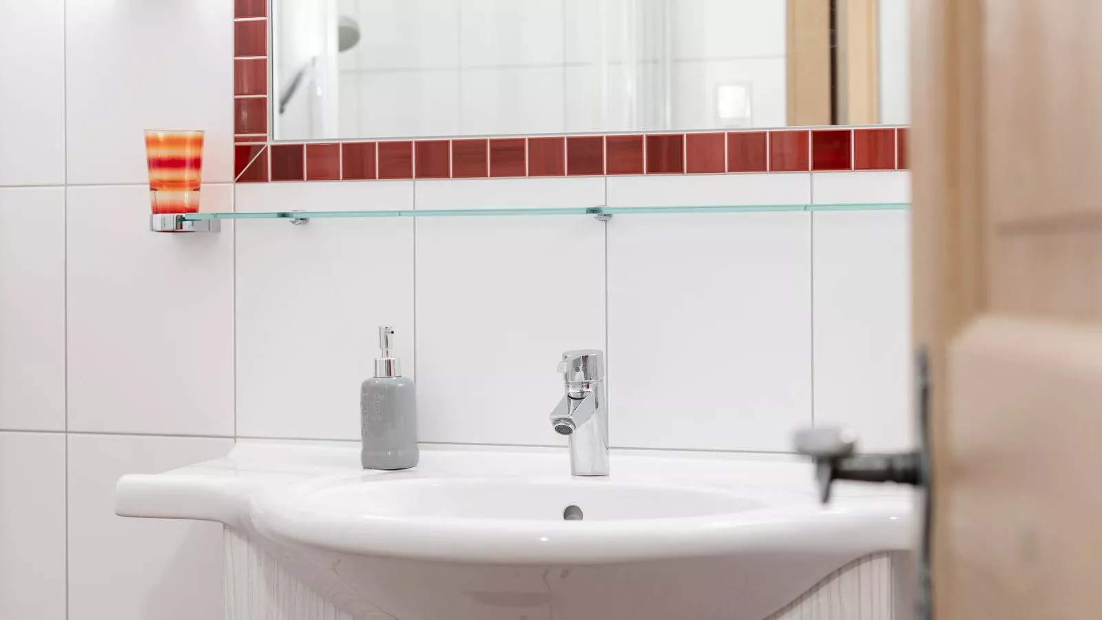 Landhaus Marchfeld Top 4  Top 5-Badkamer