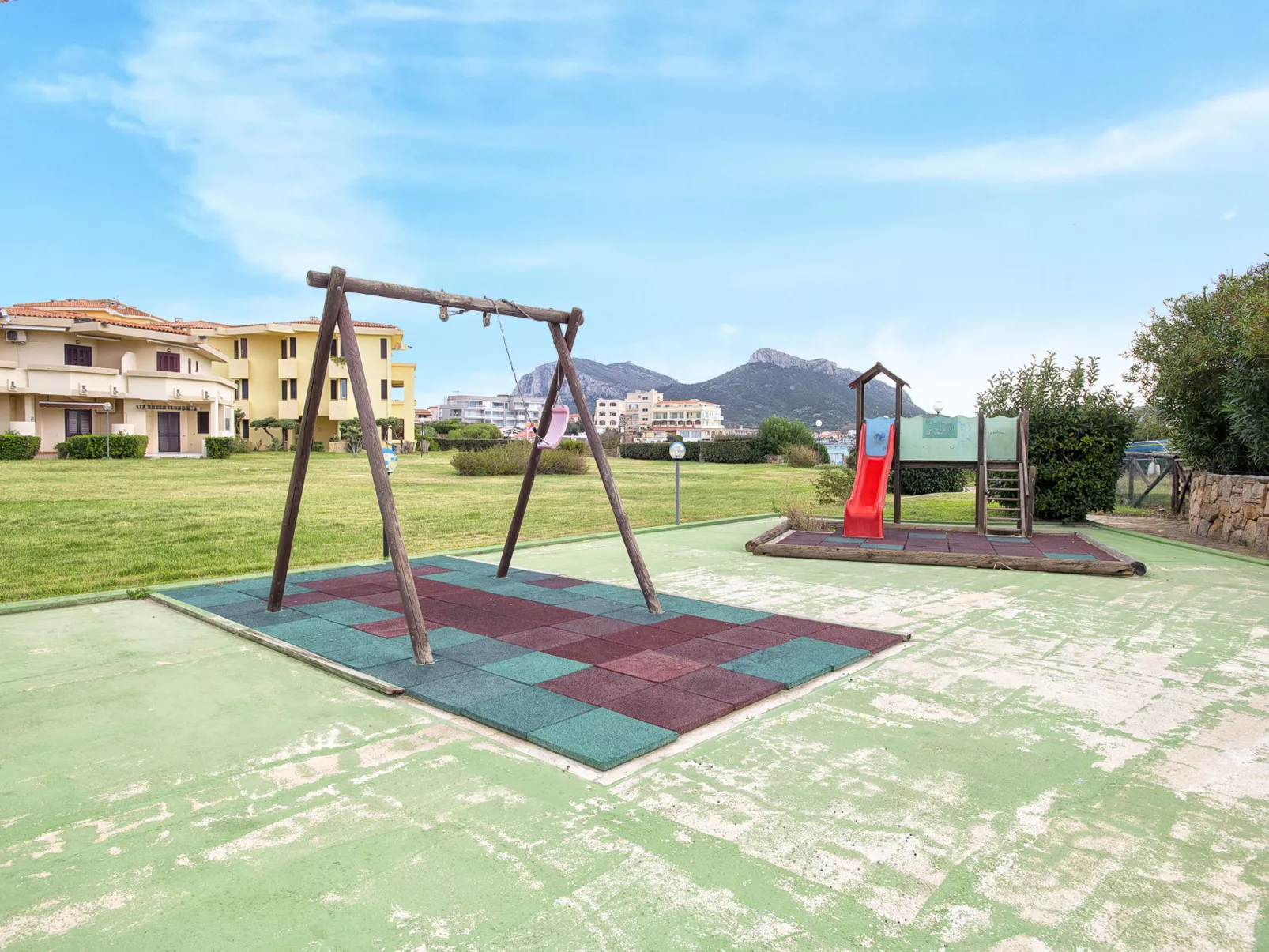 Iris 5, Terza Spiaggia-Buiten