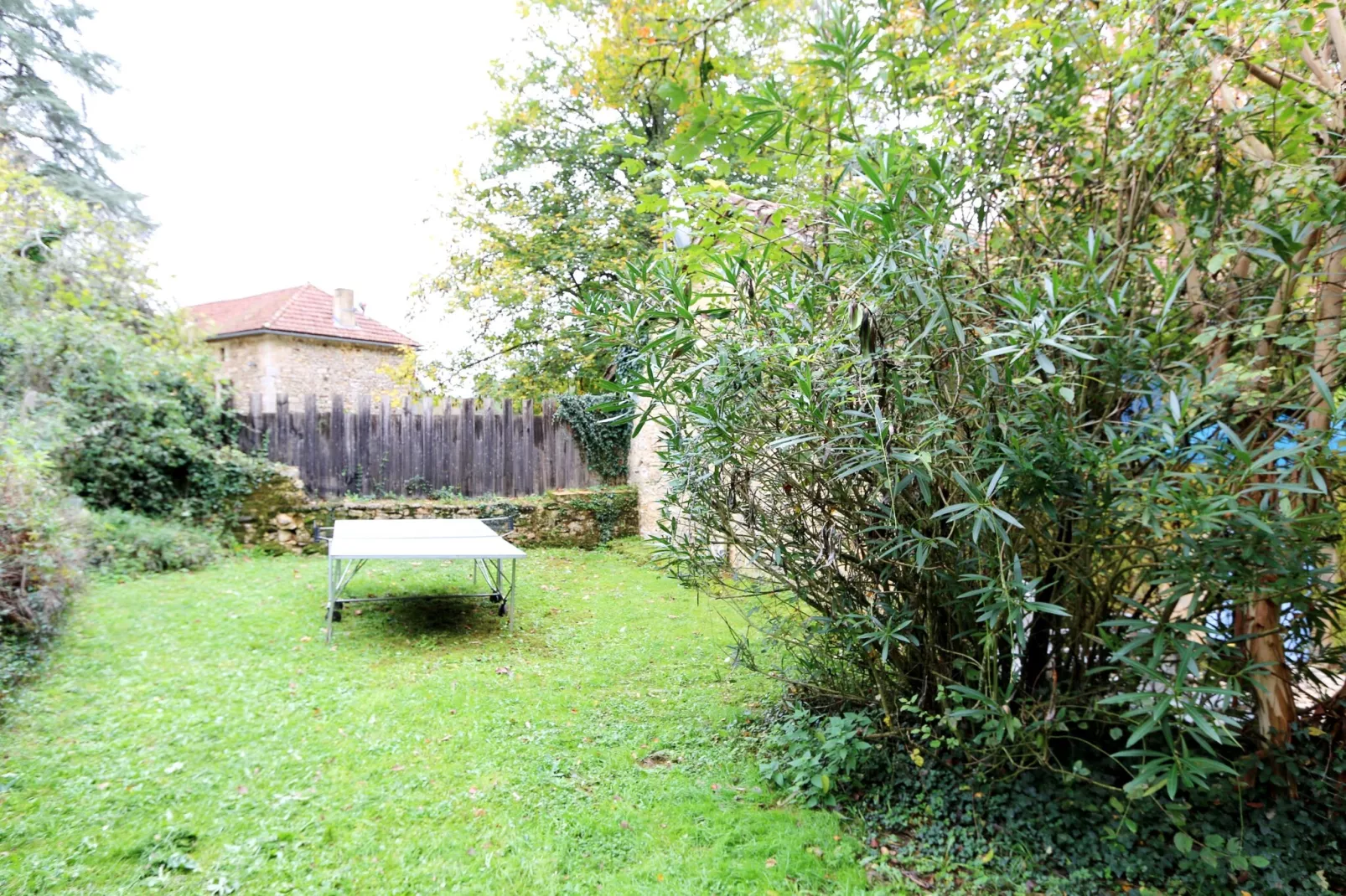 Gite Traban Bas-Tuinen zomer