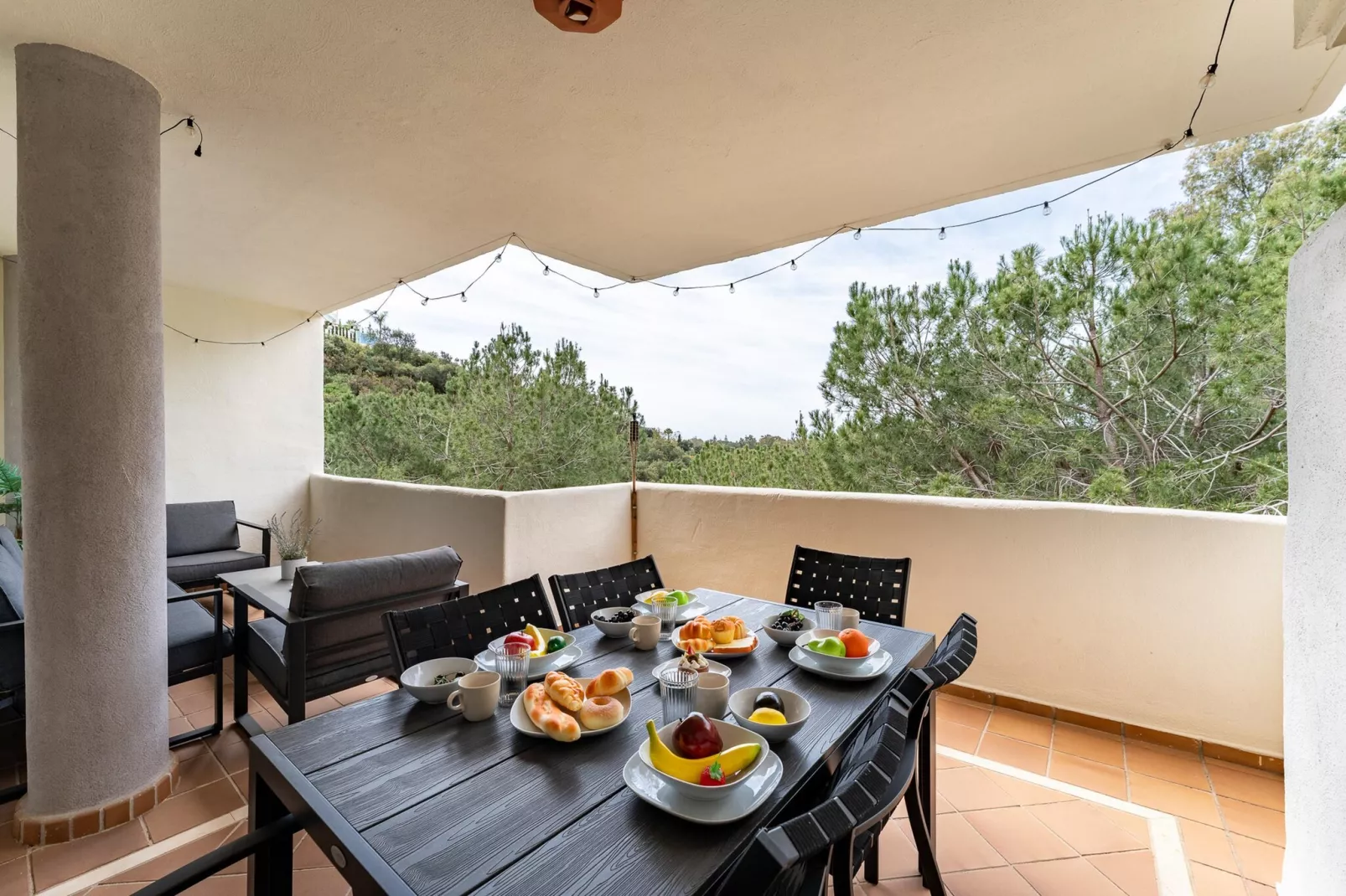 CT 375 - Faro's Cozy Dream in Elviria - Marbella-Terrasbalkon
