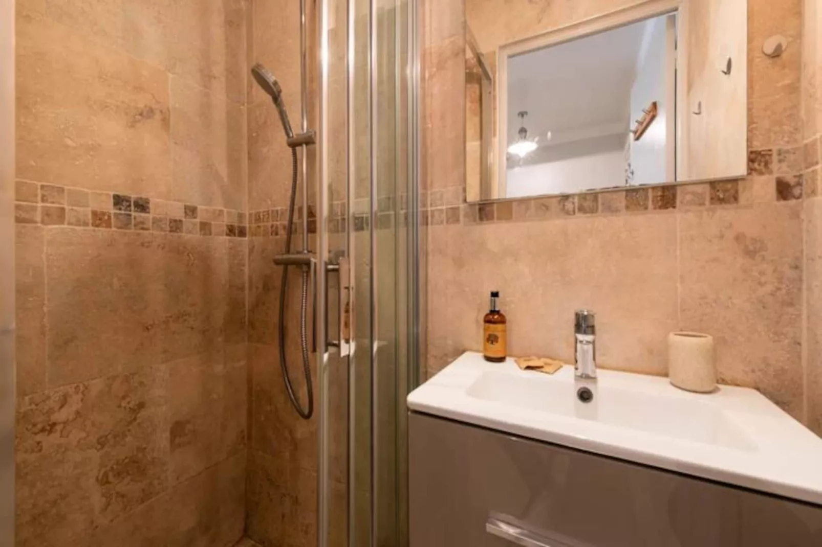 Résidence Rez-de-jardin Croisette Vue Mer Avec Garage-Niet-getagd