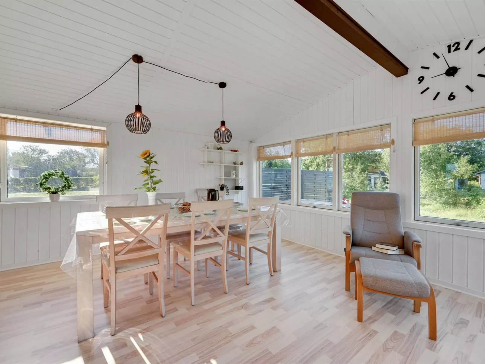 "Valdemar" - 350m to the fjord-Binnen