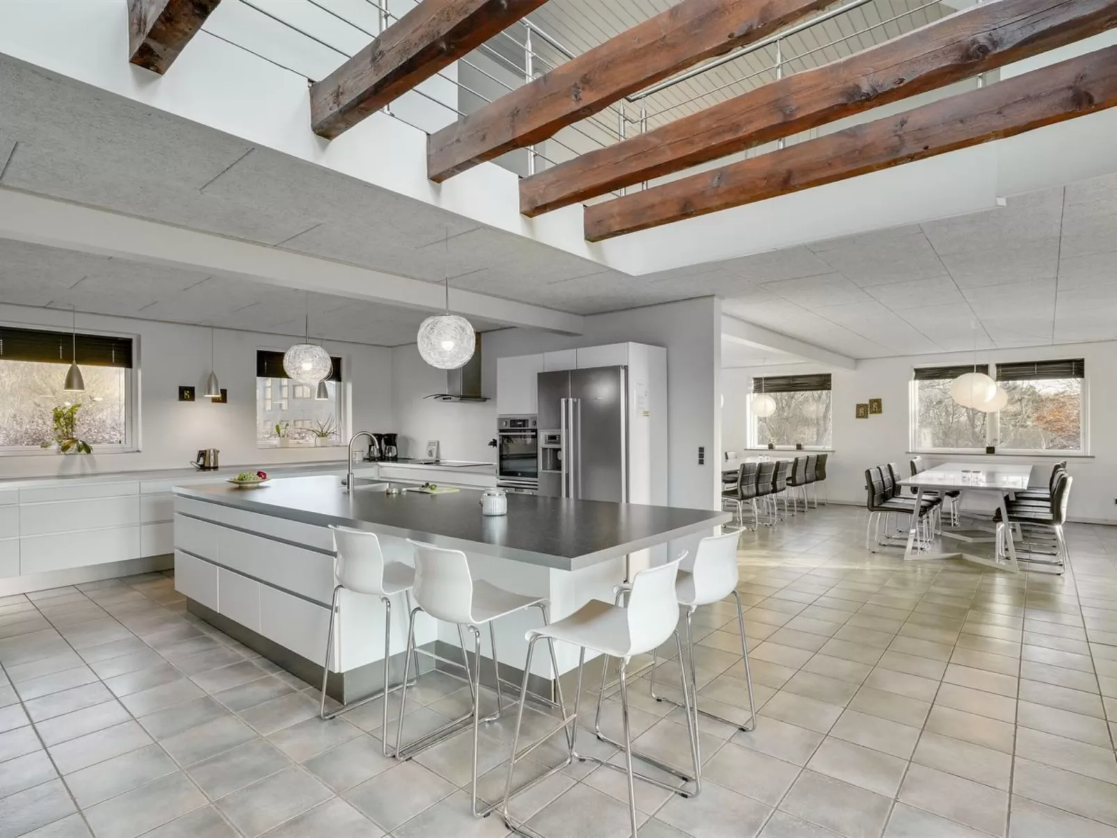 "Markhild" - 300m to the fjord-Binnen